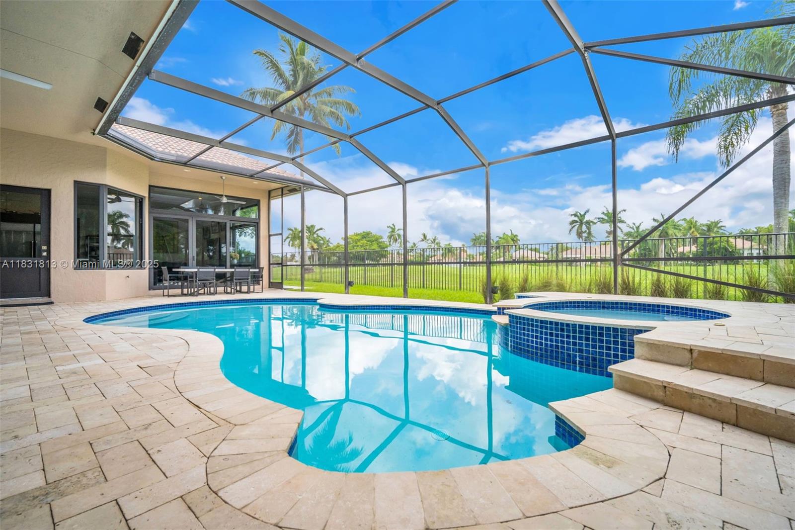 2583 Mayfair Ln, Weston, Florida image 46