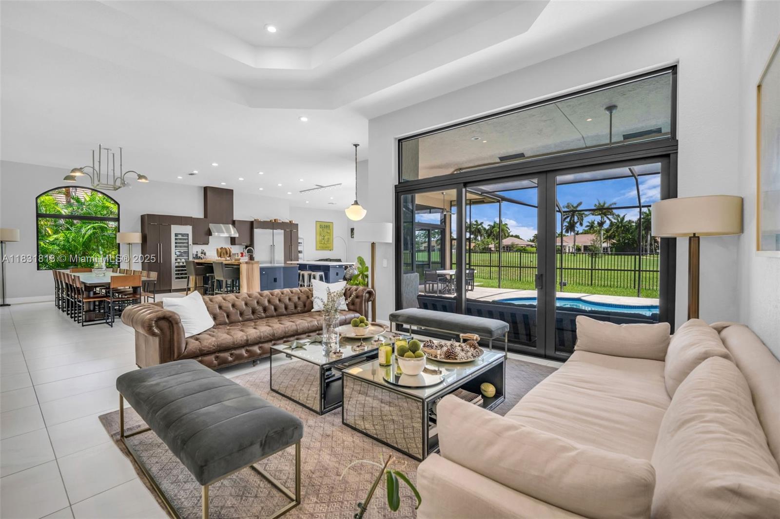 2583 Mayfair Ln, Weston, Florida image 7