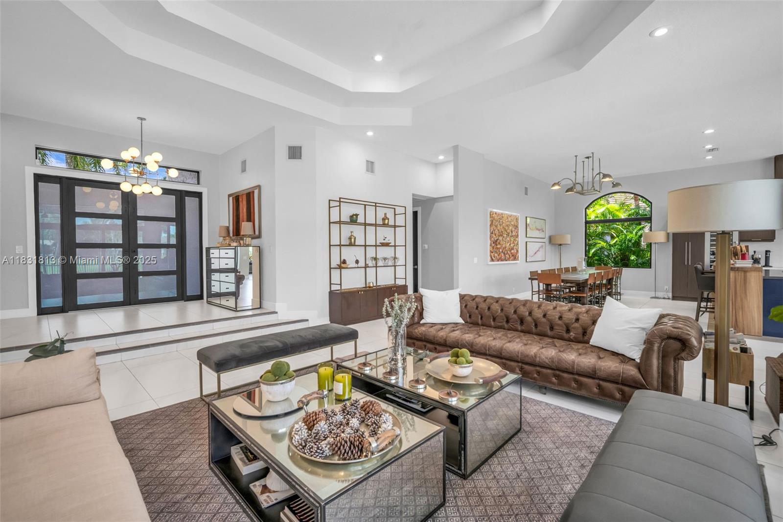 2583 Mayfair Ln, Weston, Florida image 9