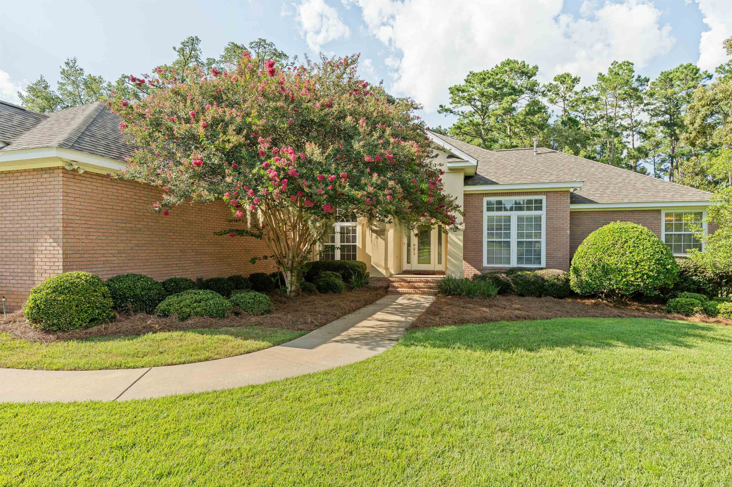 2863 Royal Isle Drive, Tallahassee, Texas image 1