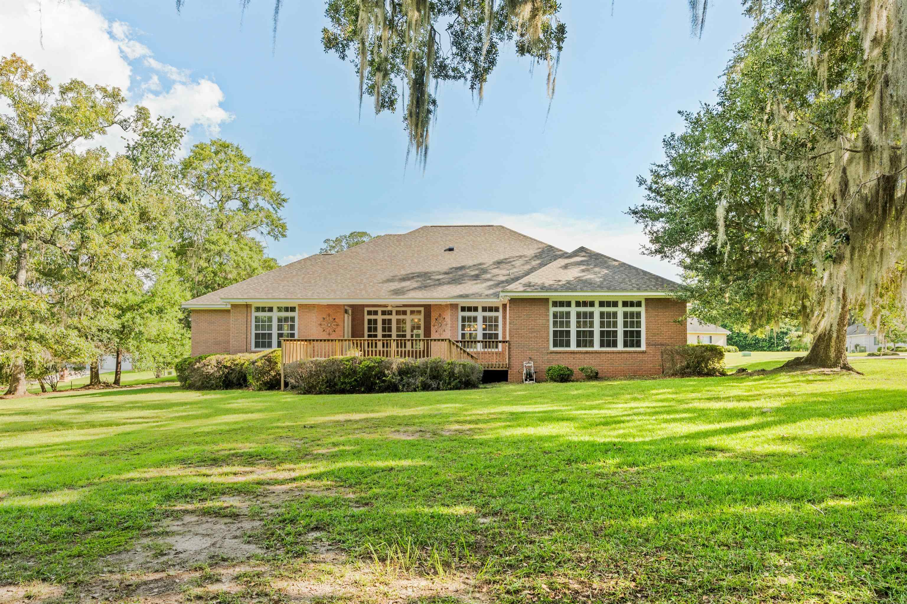 2863 Royal Isle Drive, Tallahassee, Texas image 14