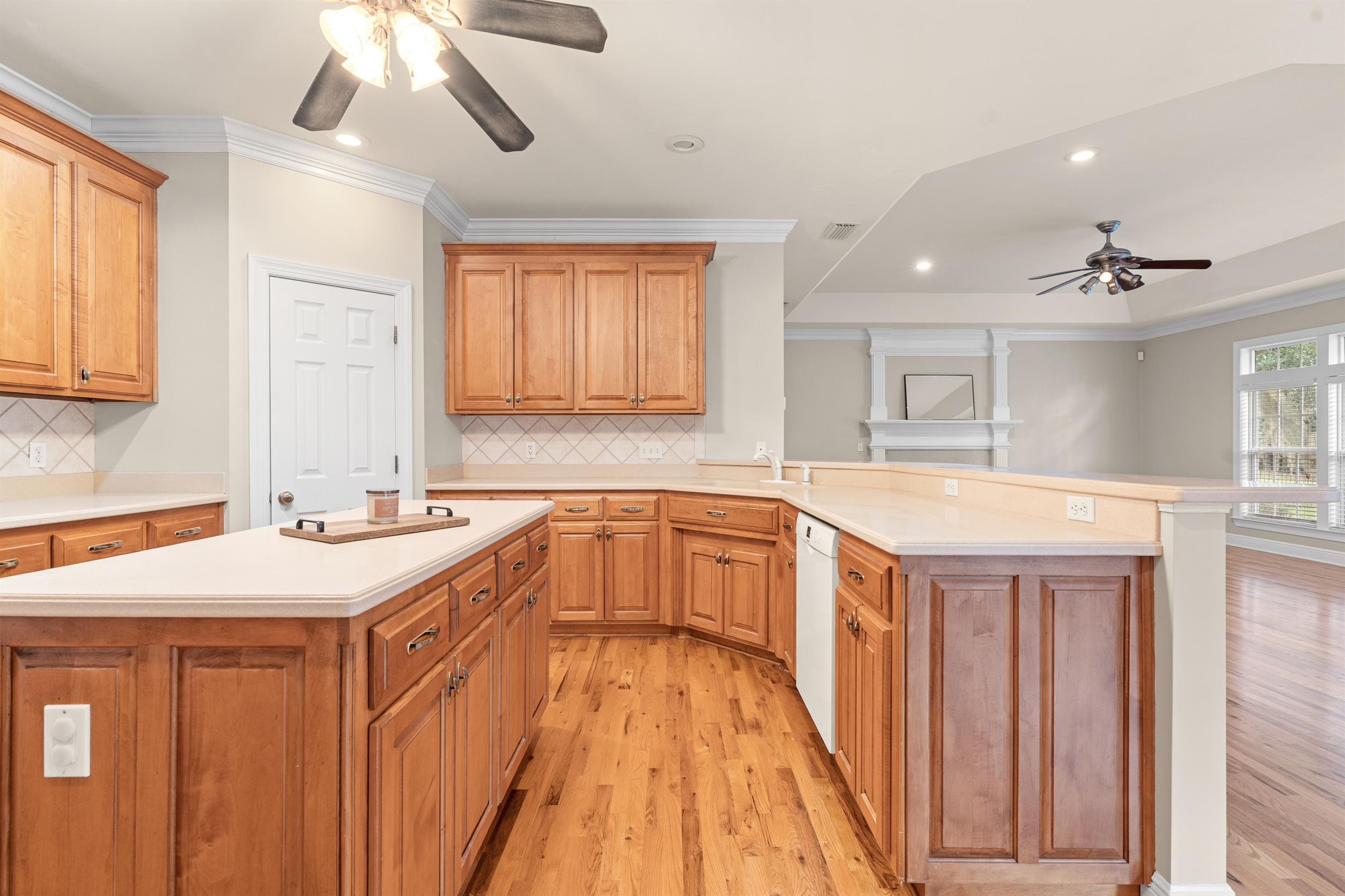 2863 Royal Isle Drive, Tallahassee, Texas image 40
