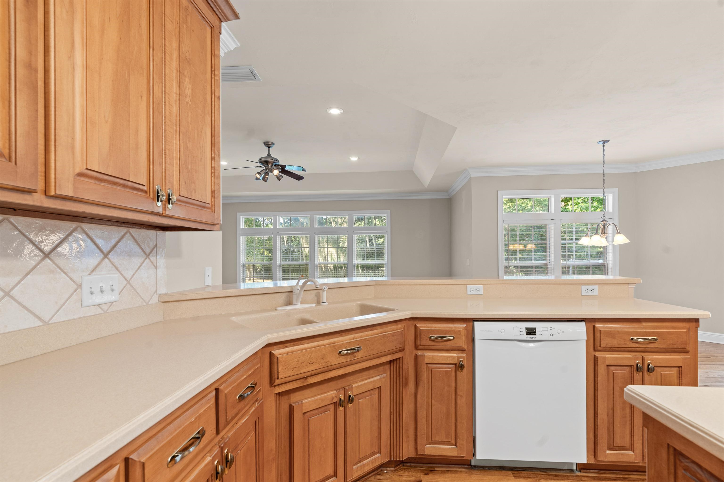 2863 Royal Isle Drive, Tallahassee, Texas image 42