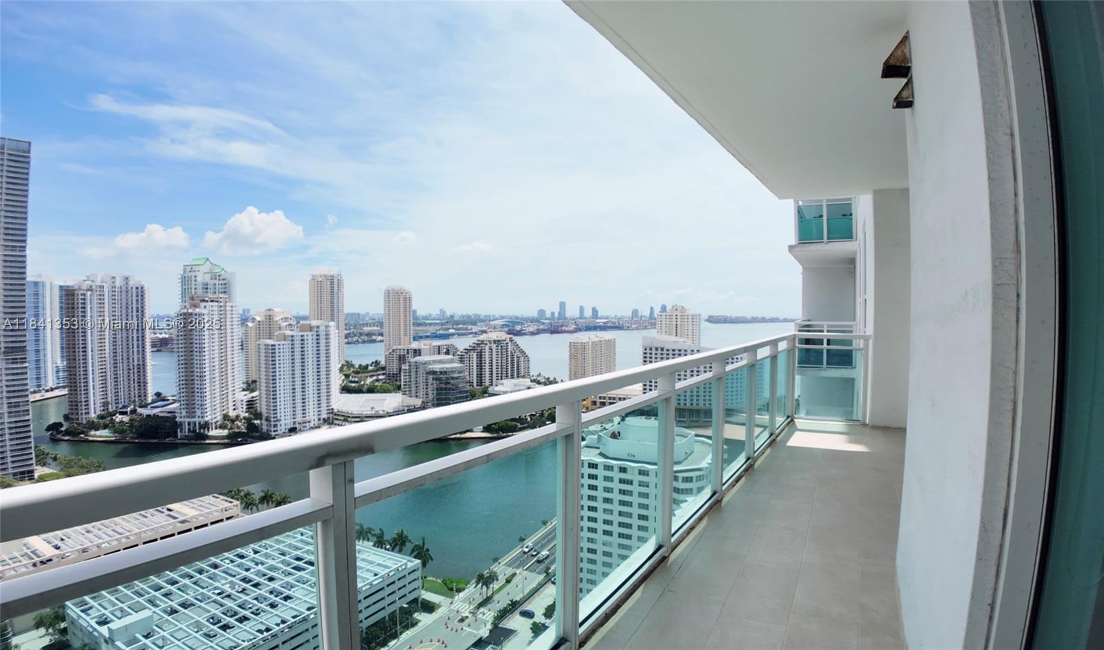 950 Brickell Bay Dr 3106