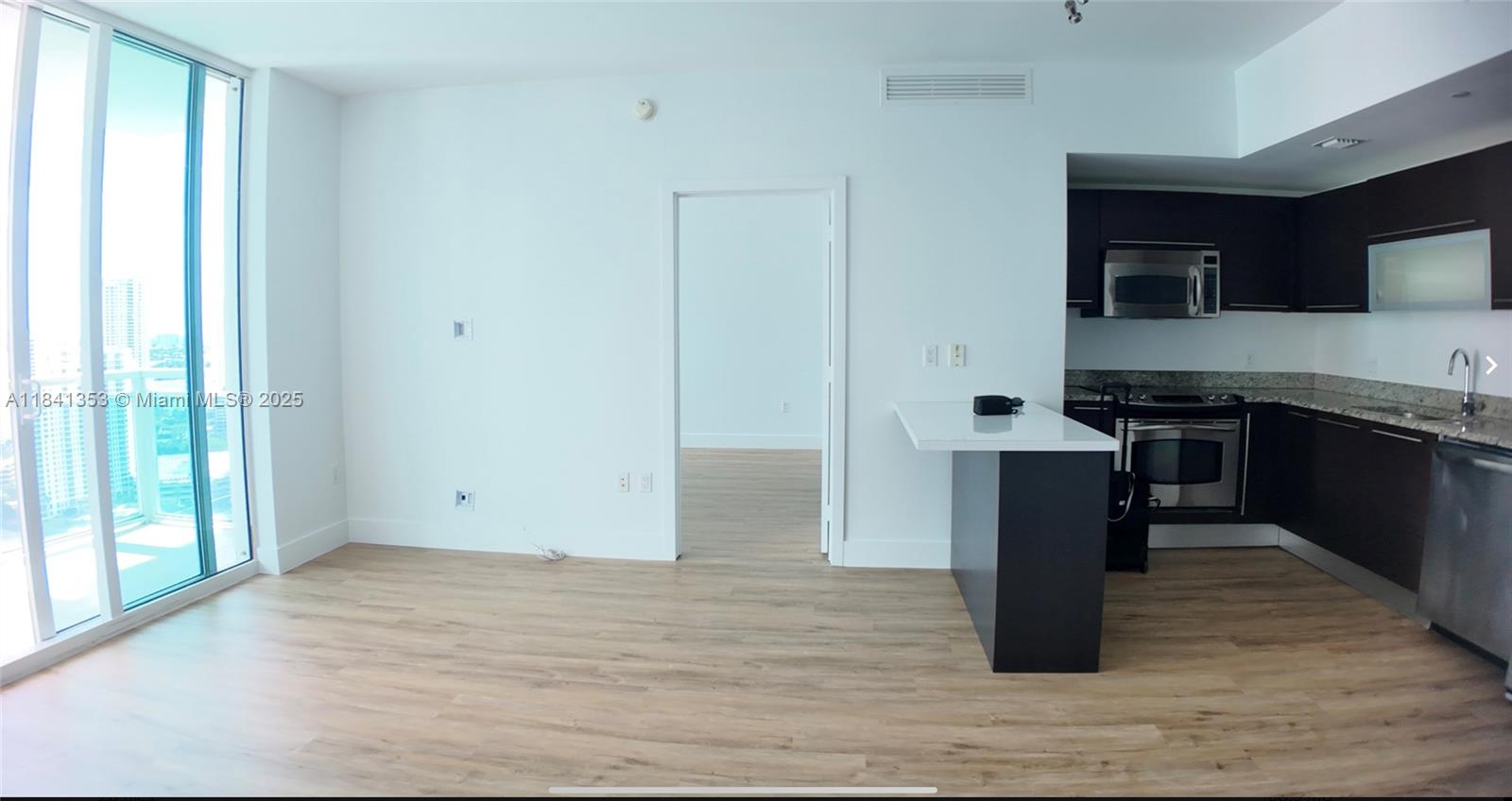 950 Brickell Bay Dr 3106