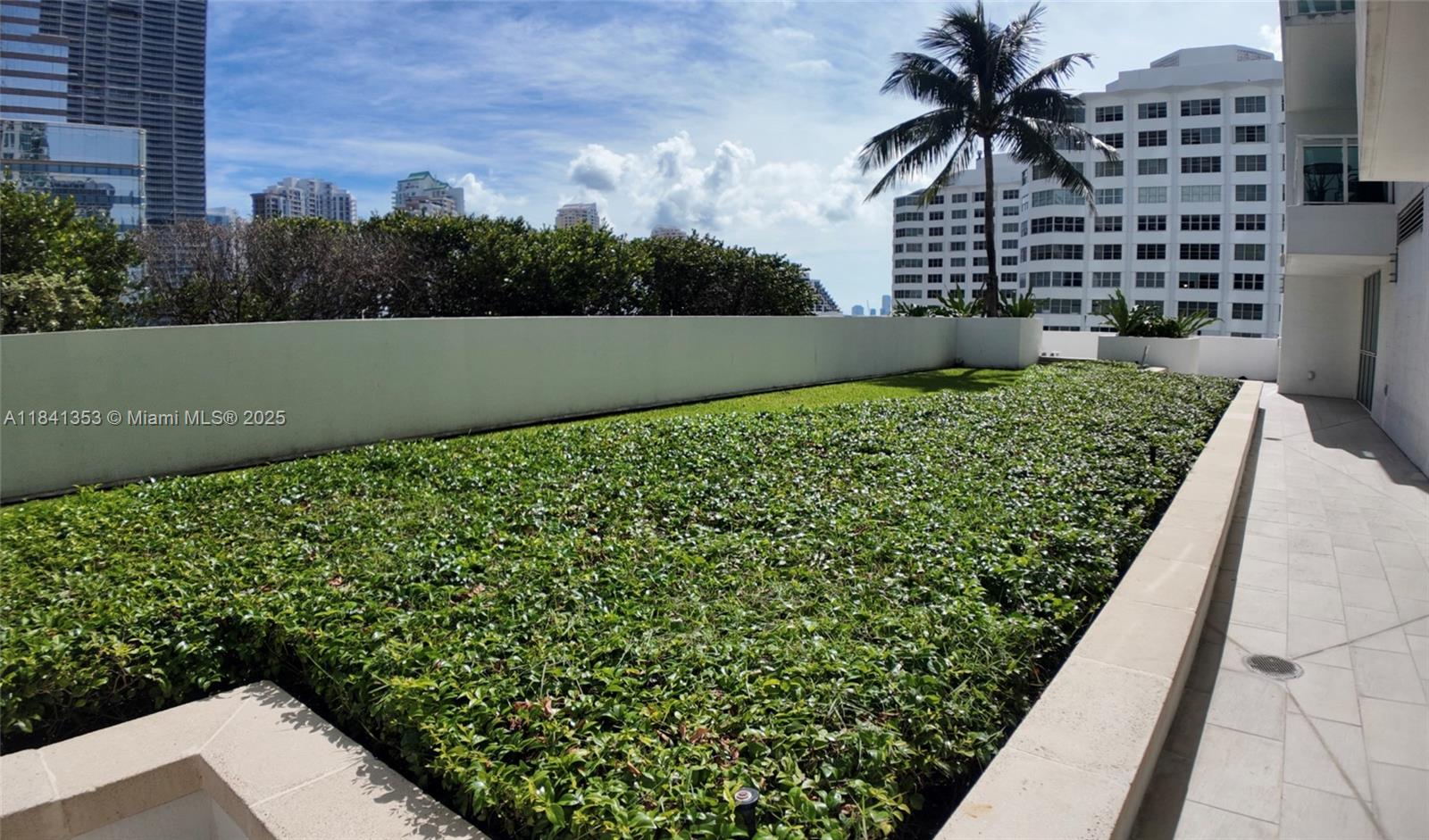 950 Brickell Bay Dr 3106