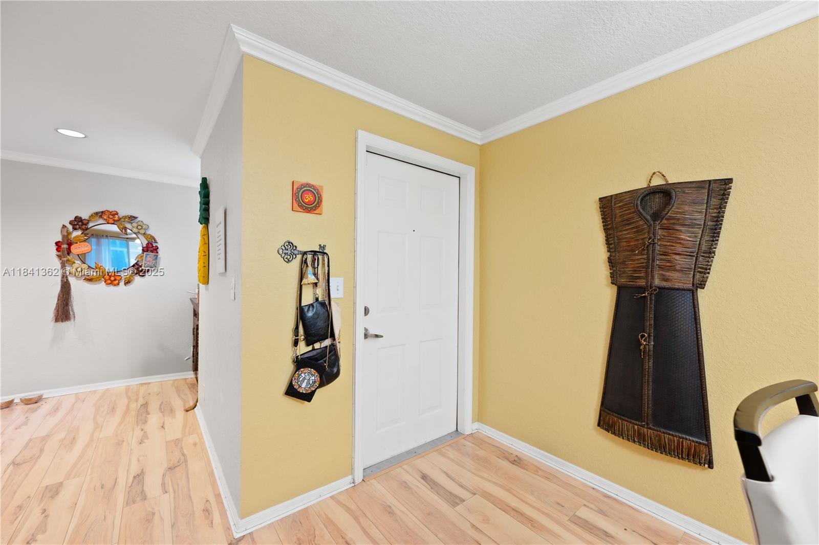 1424 Barcelona Way #5-23, Weston, Florida image 2