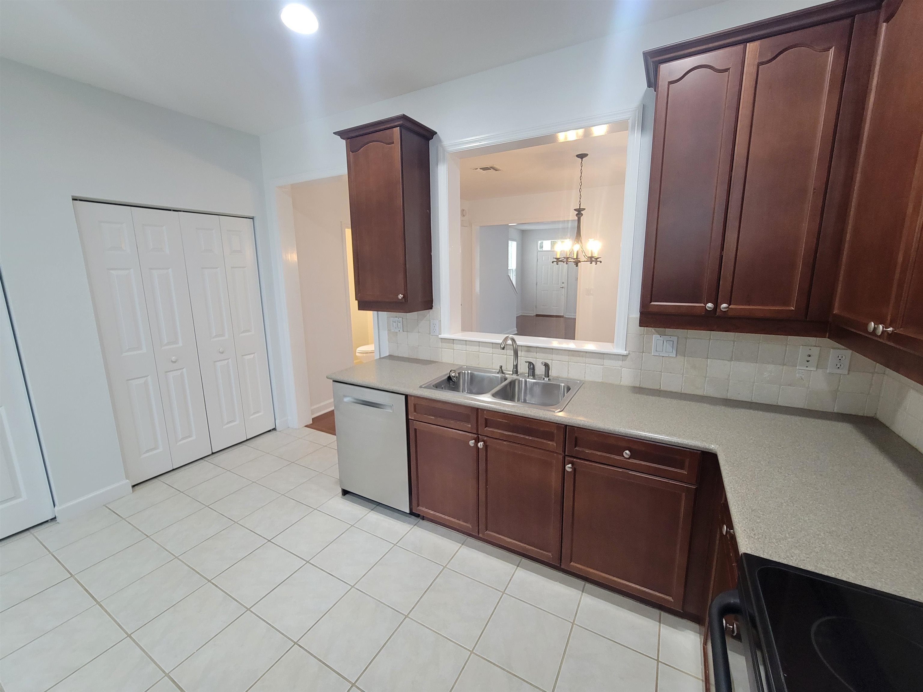 4338 Grove Park Drive, Tallahassee, Texas image 13