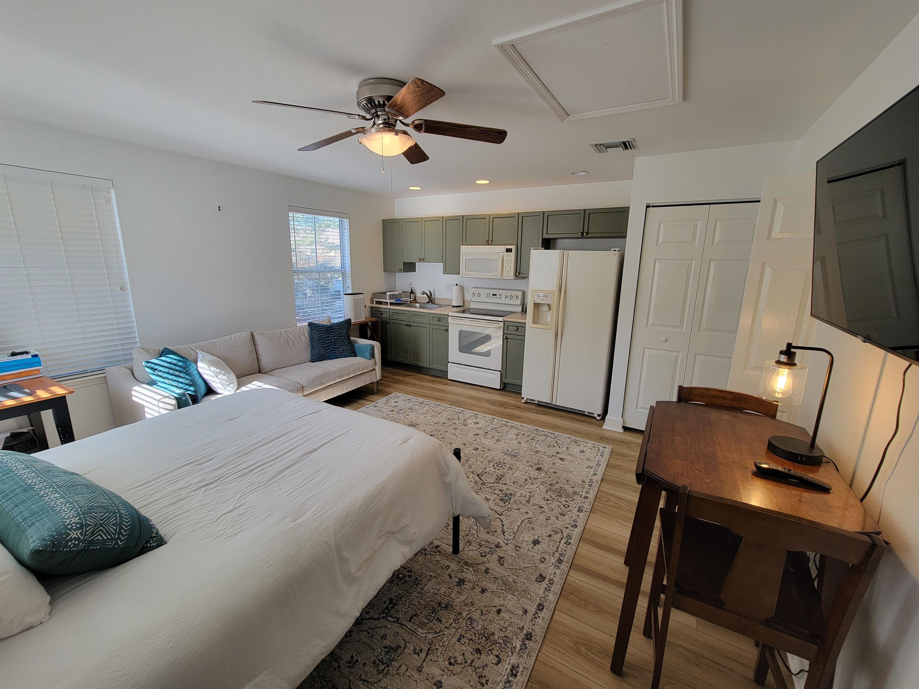 4338 Grove Park Drive, Tallahassee, Texas image 25