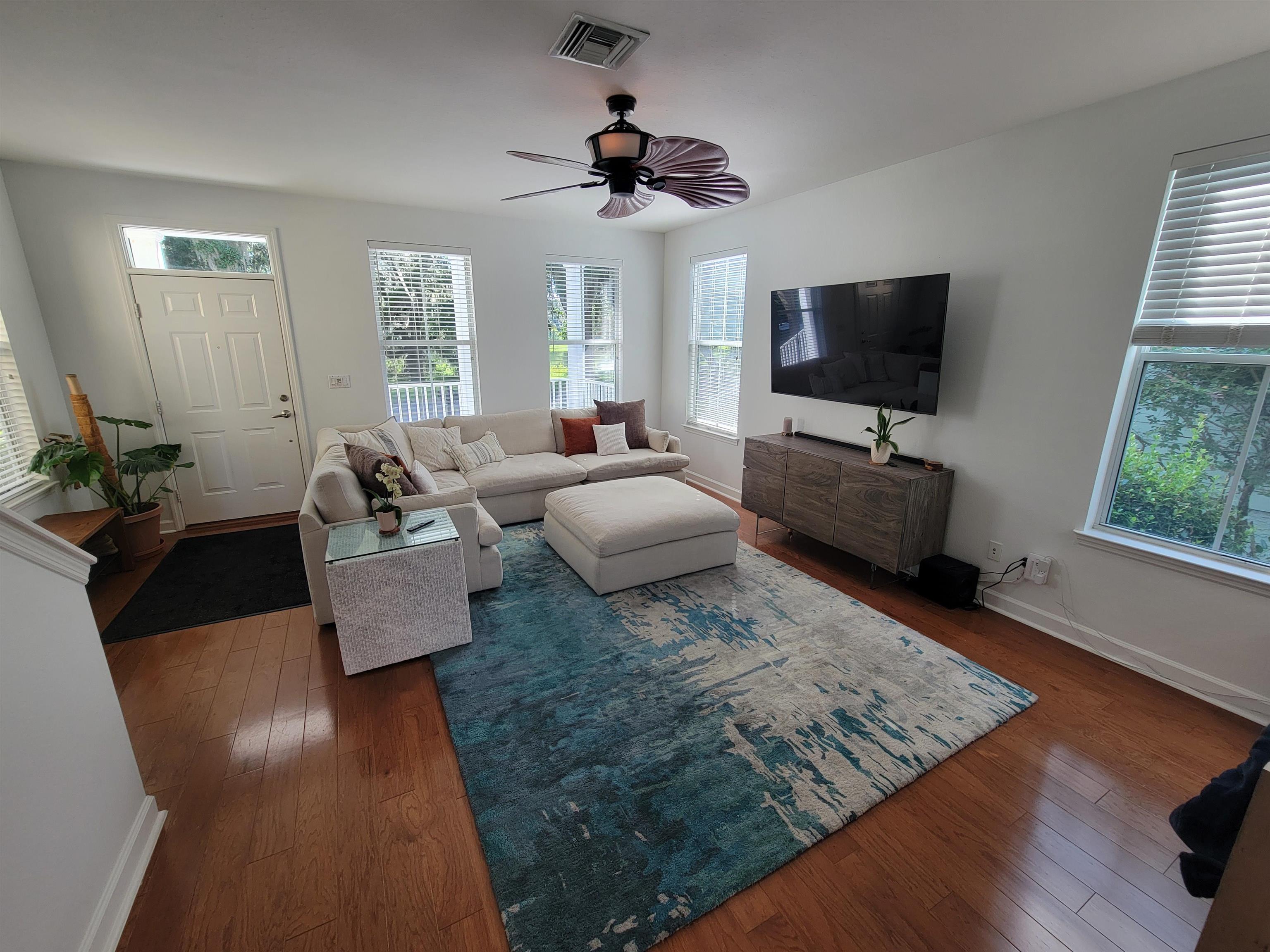 4338 Grove Park Drive, Tallahassee, Texas image 3