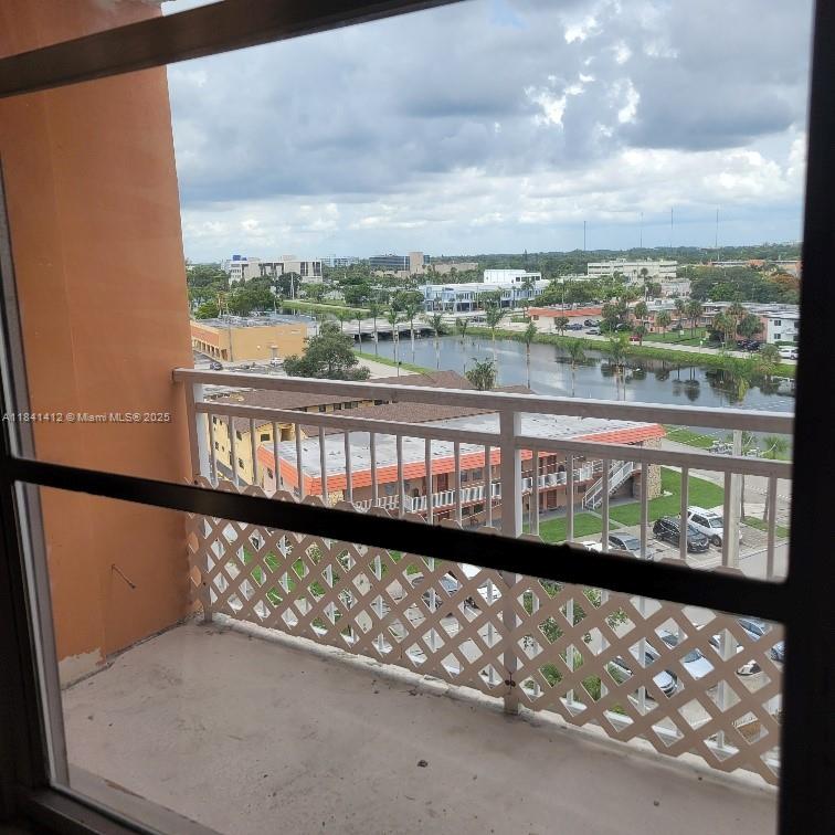 2025 NE 164th St #815, North Miami Beach, Florida image 15
