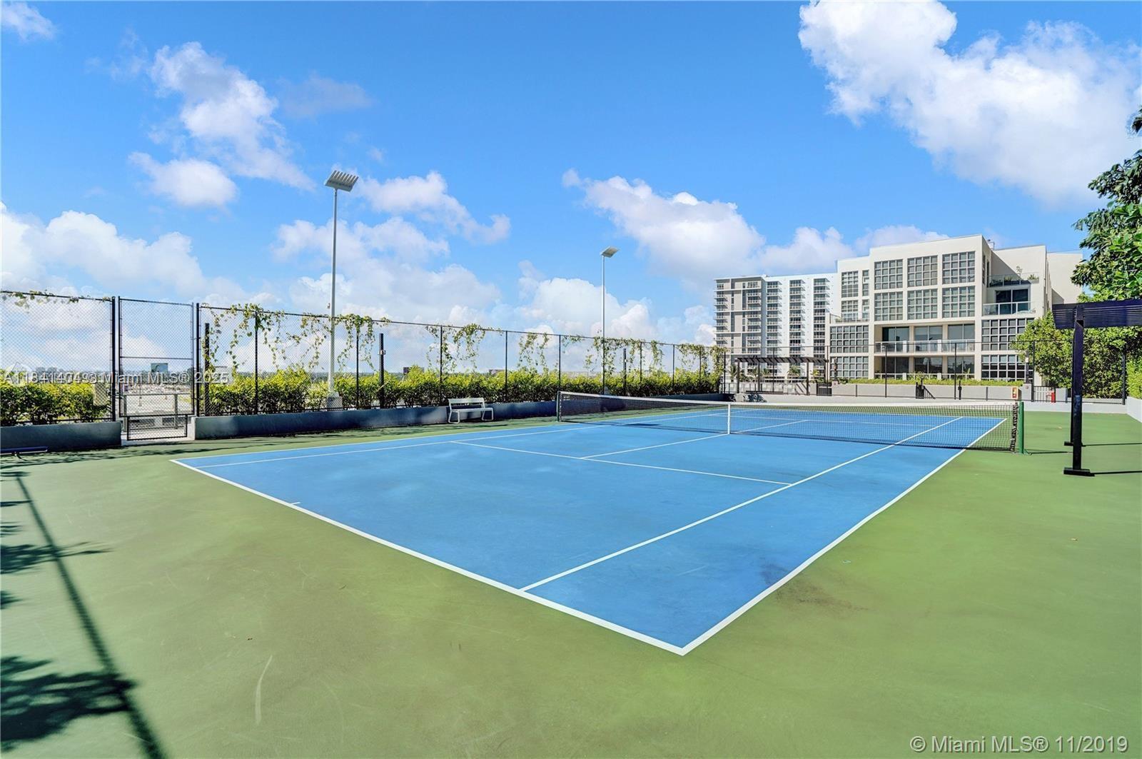 121 NE 34th St #L205, Miami FL 33137