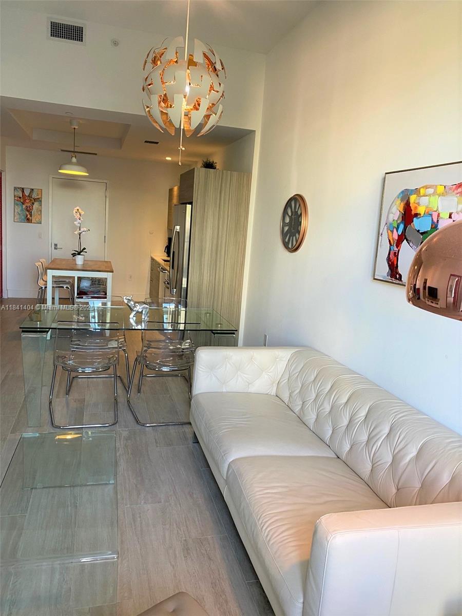 121 NE 34th St #L205, Miami FL 33137