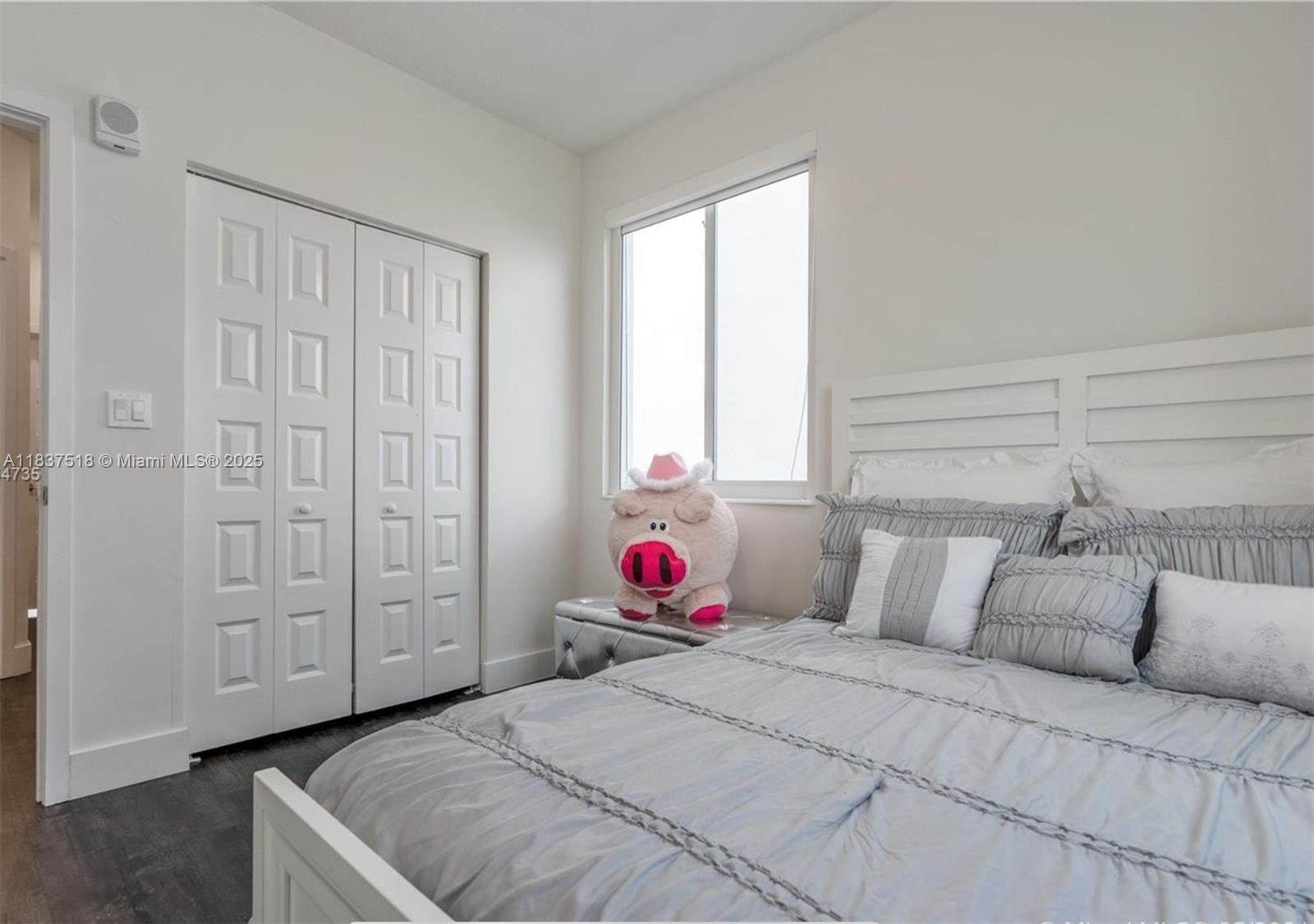 6421 NW 102nd Path #104, Doral, Florida image 18