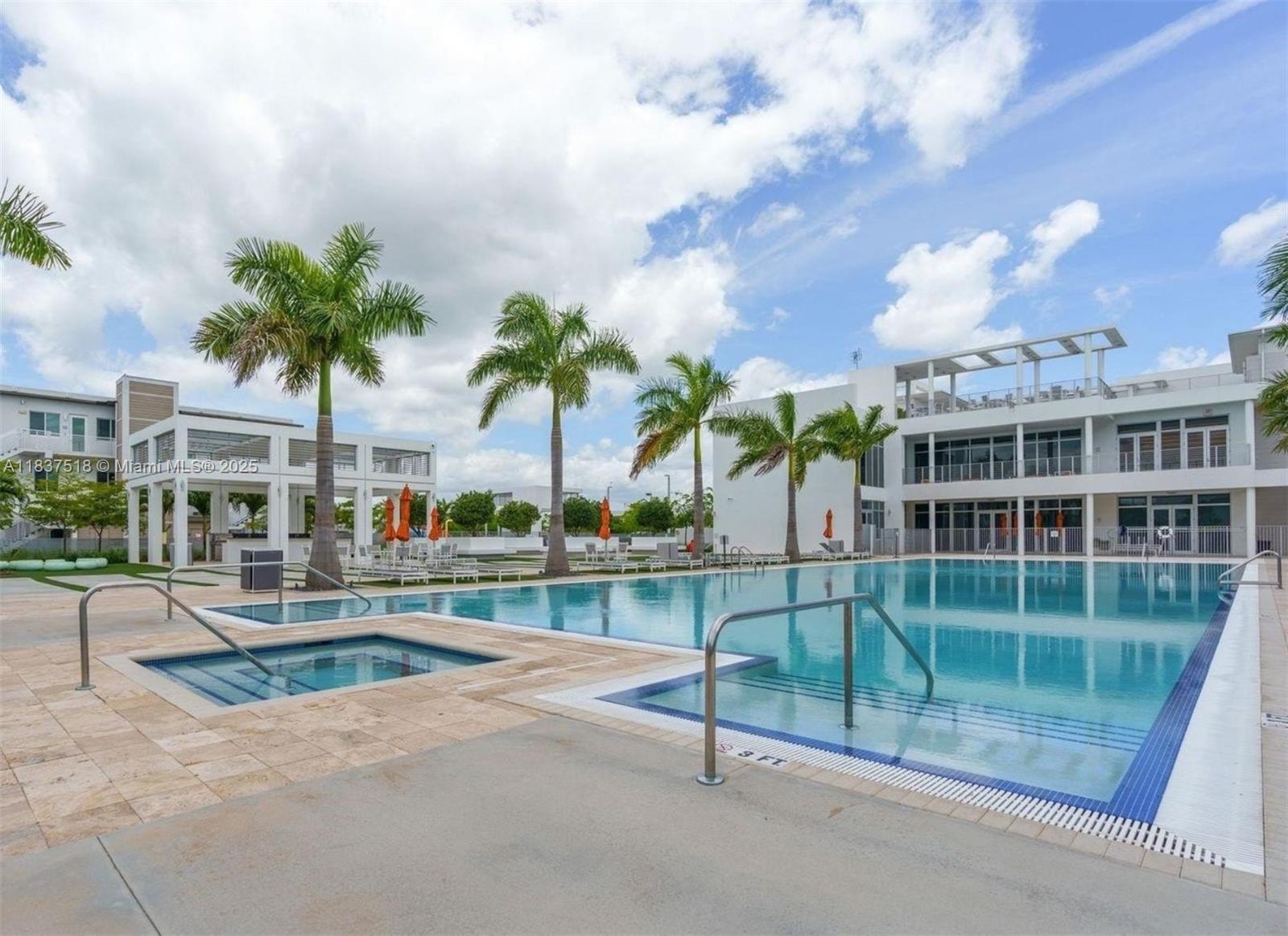 6421 NW 102nd Path #104, Doral, Florida image 28