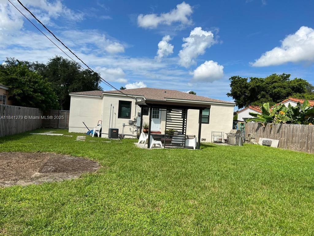80 Carlisle Dr, Miami Springs, Florida image 9