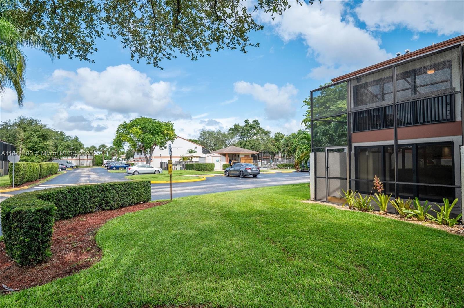 4270 SW 70th Terr, Davie, Florida image 19
