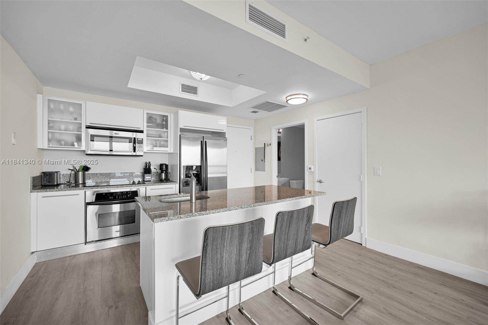 888 Biscayne Blvd #4102, Miami FL 33132