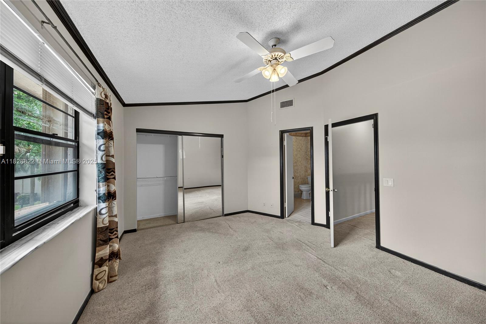 9086 Vineyard Lake Dr, Plantation, Florida image 31