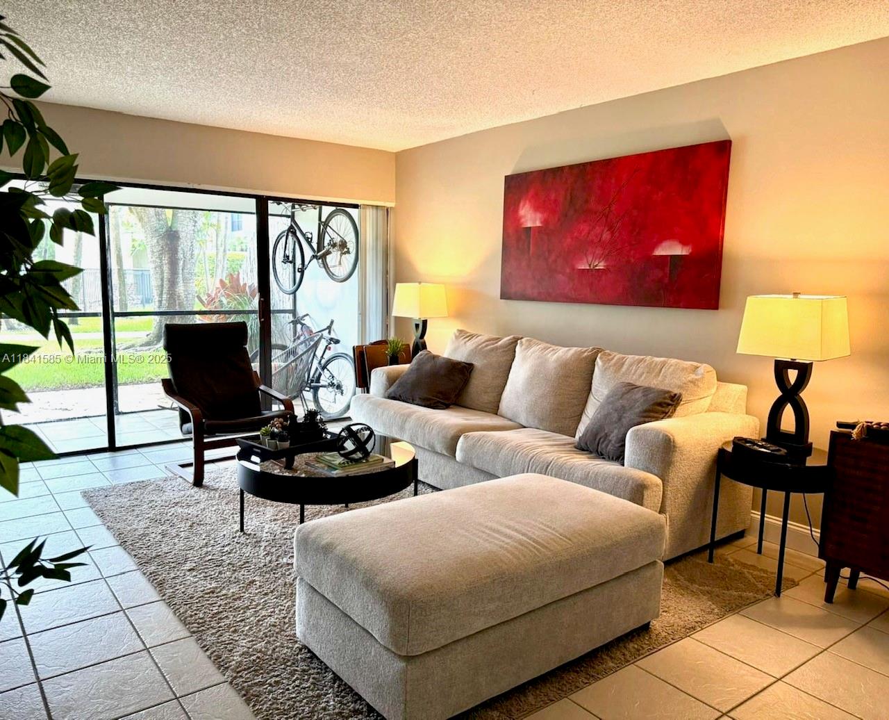 210 Lakeview Dr #102, Weston, Florida image 12