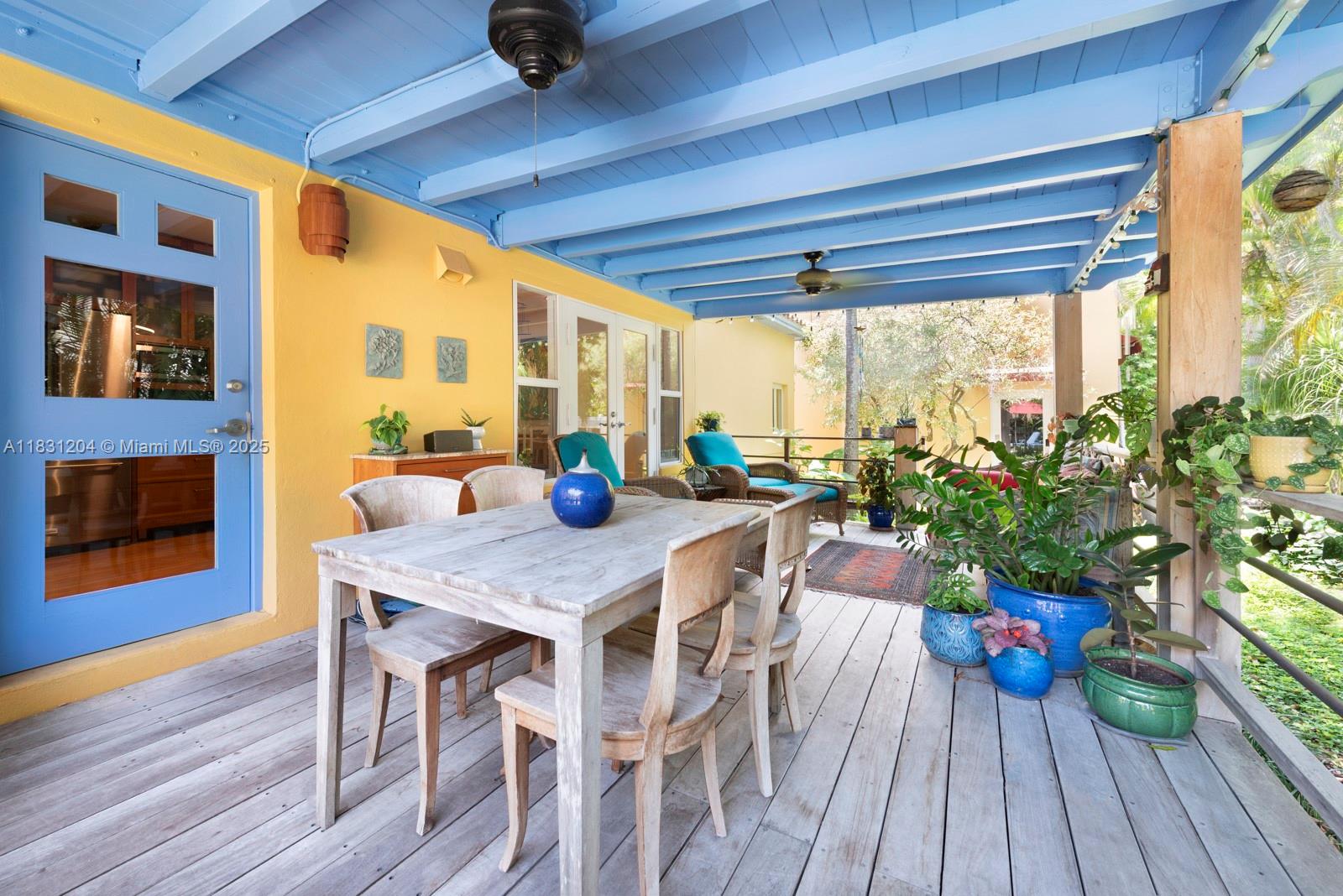 855 NE 111th St, Biscayne Park, Florida image 13