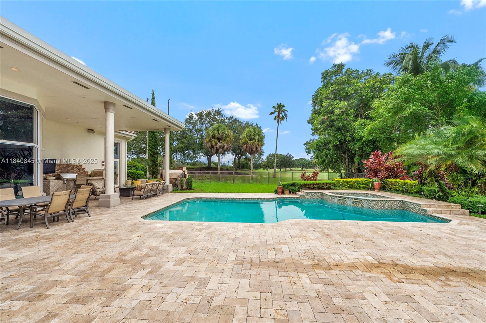 2684 Riviera Ct, Weston, Florida image 29