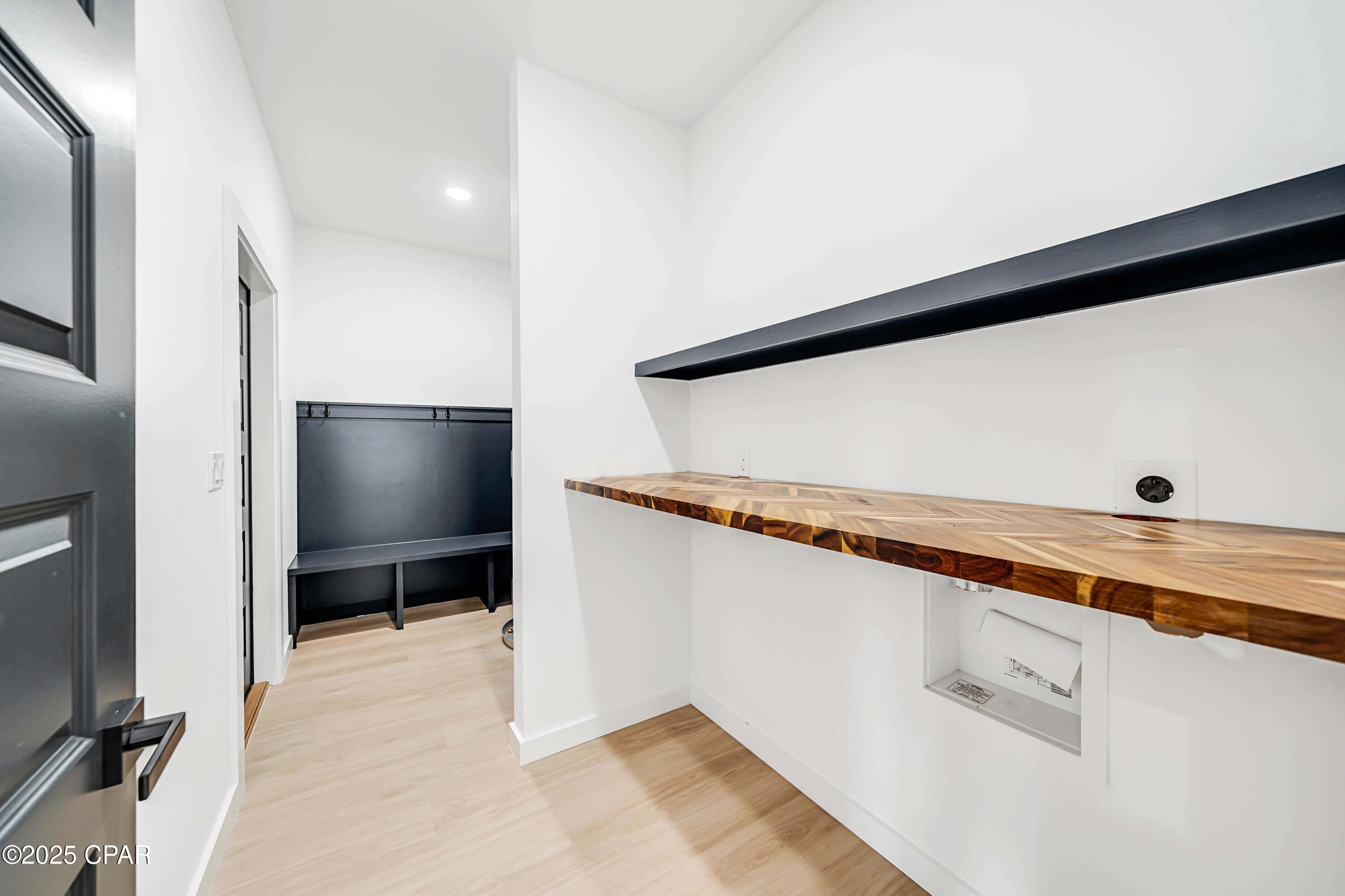 Image 29 For 20914 Lakeview Drive