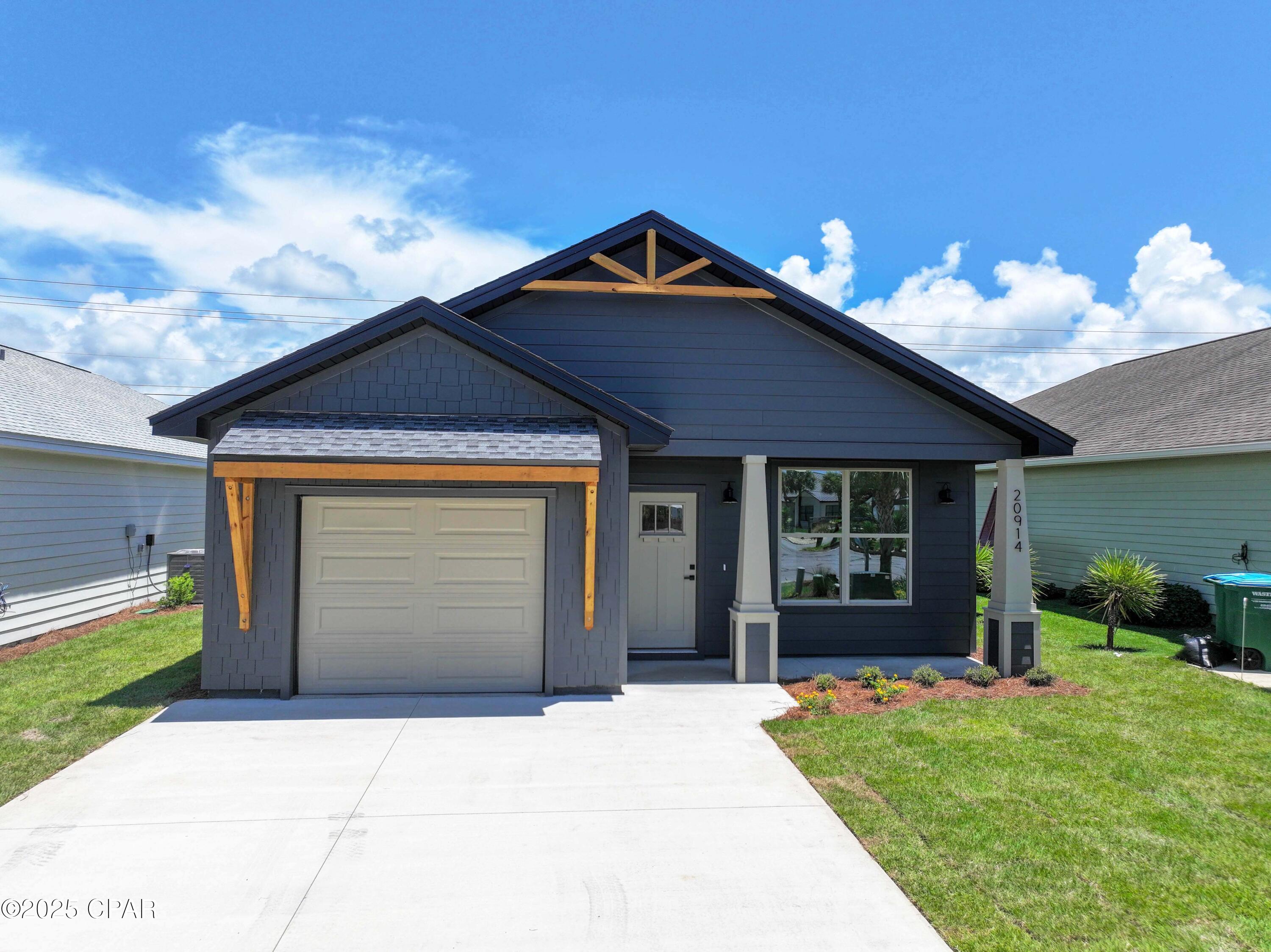 Image 4 For 20914 Lakeview Drive