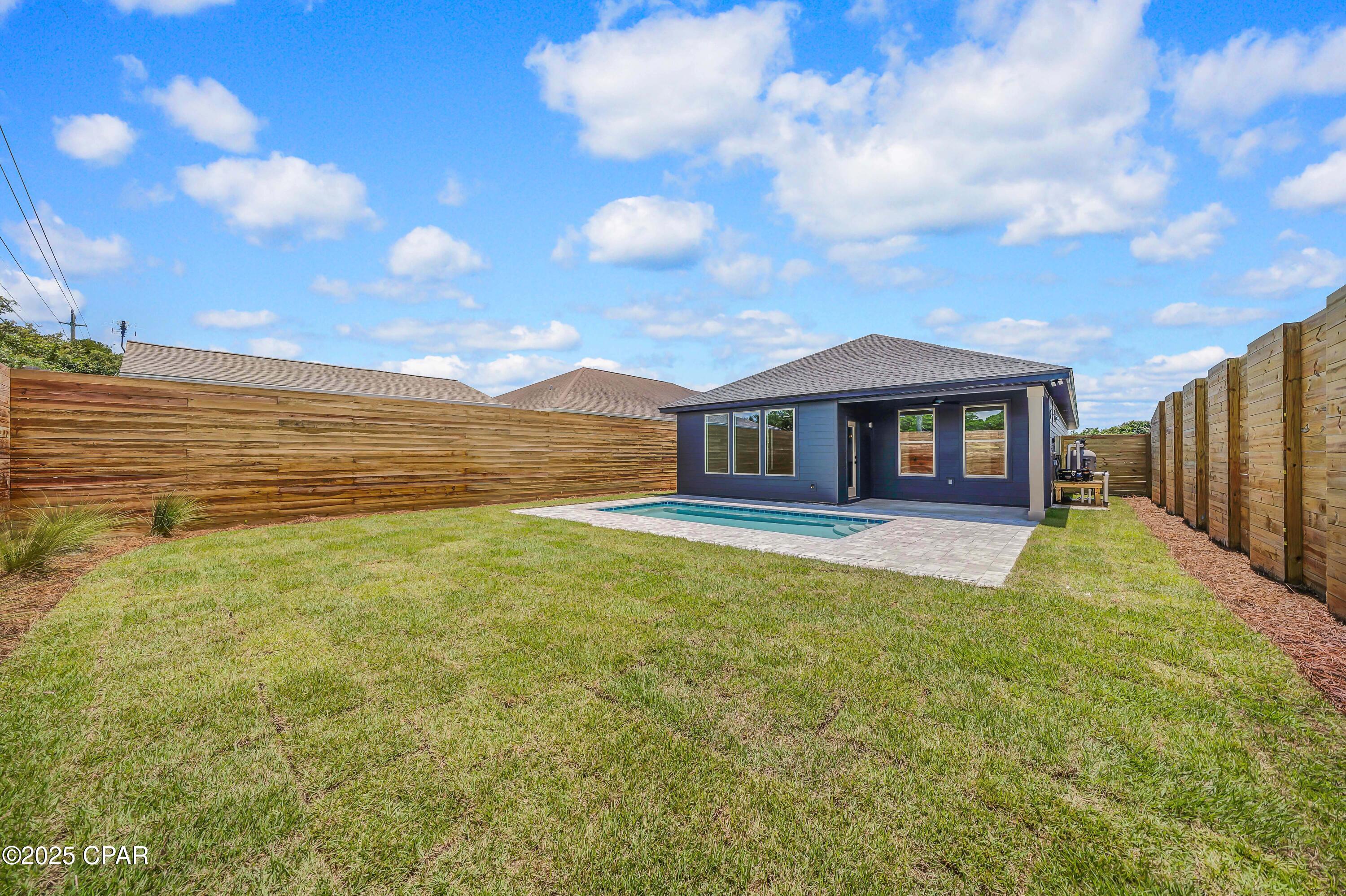Image 41 For 20914 Lakeview Drive