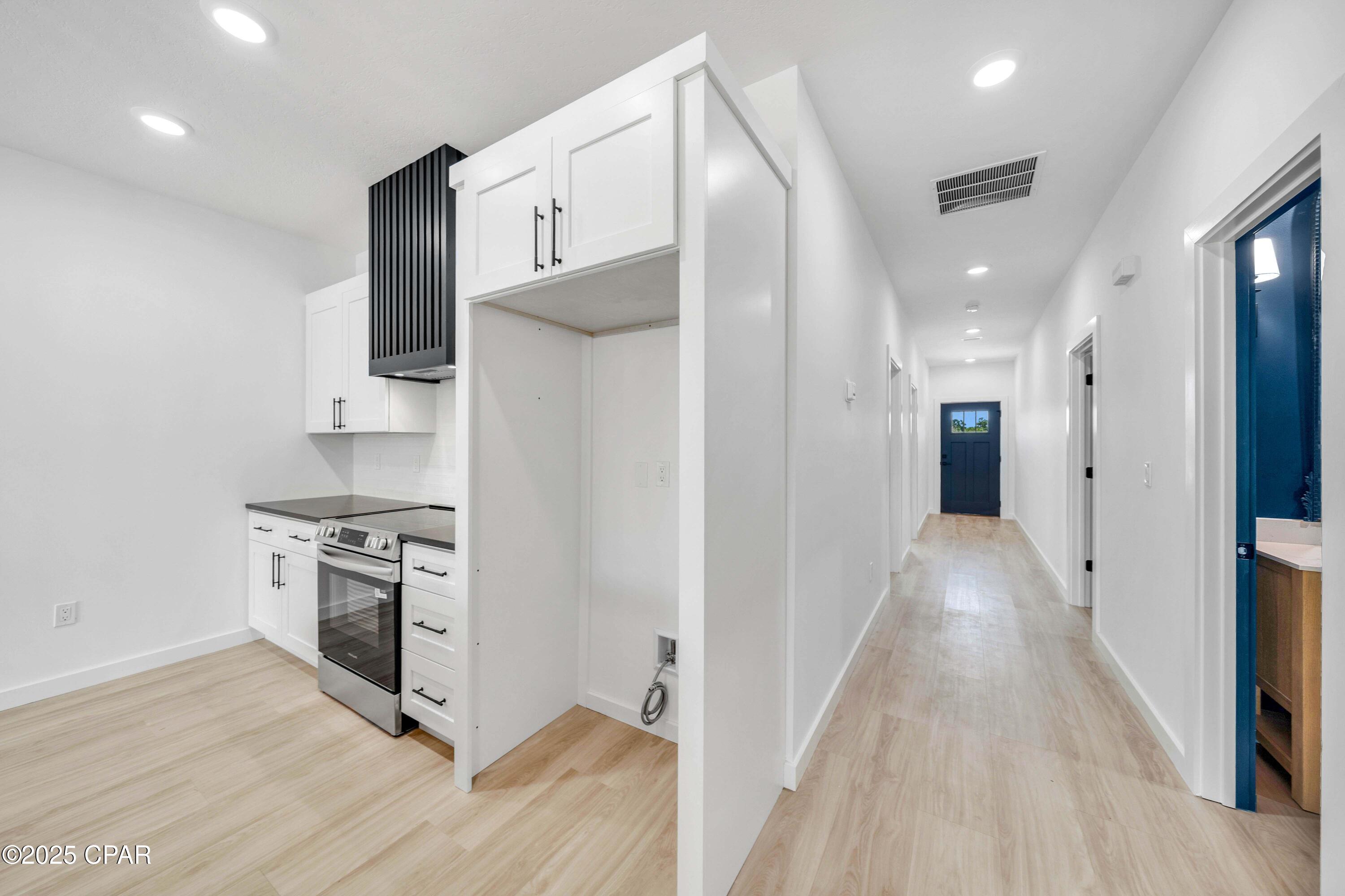 Image 9 For 20914 Lakeview Drive