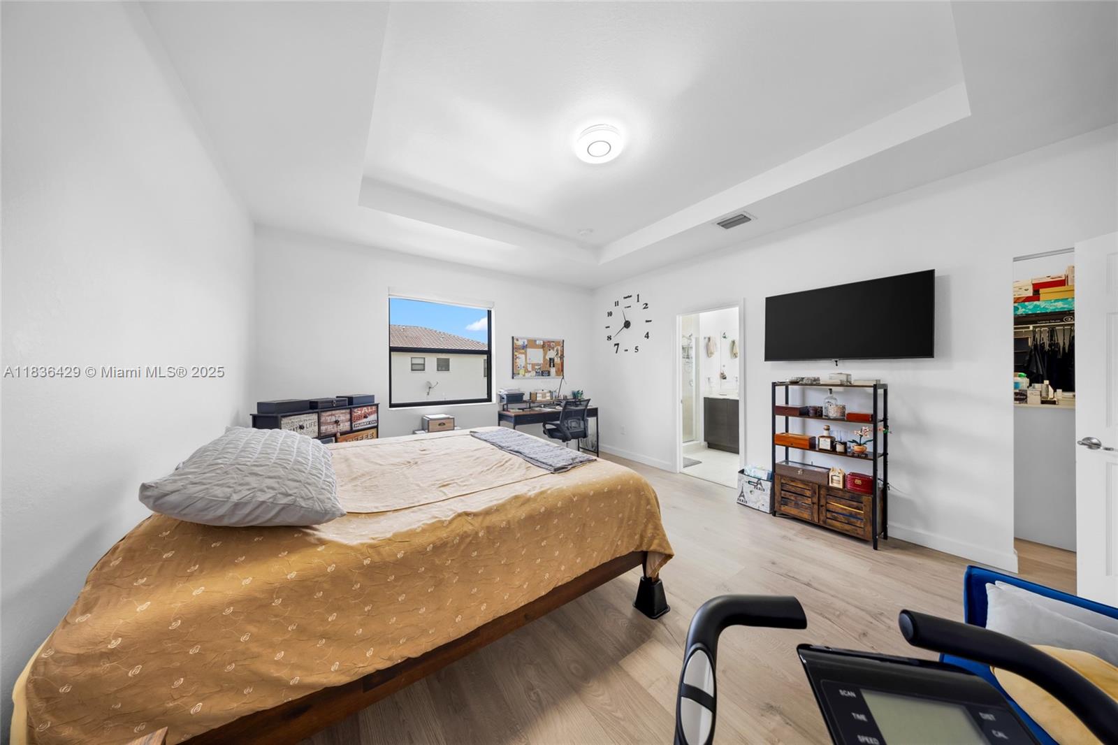 8877 NW 103rd Ave, Doral, Florida image 21