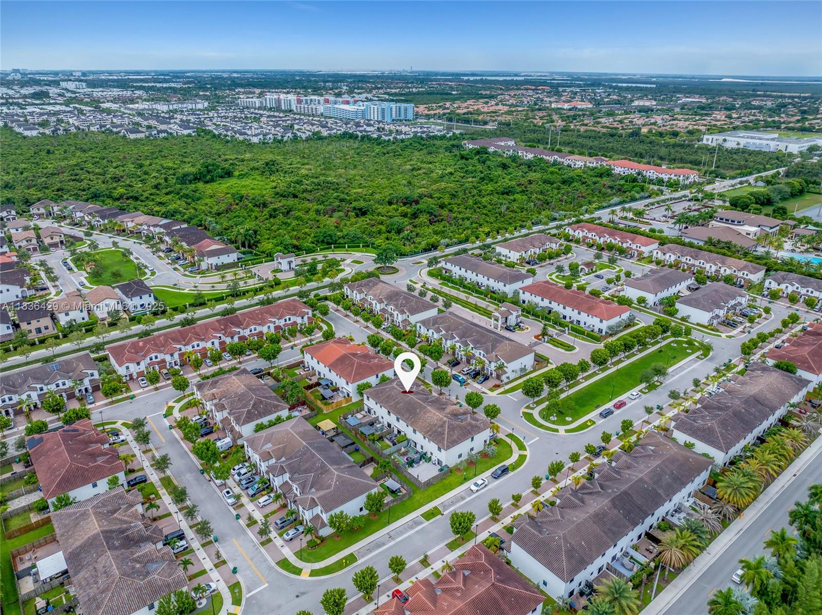 8877 NW 103rd Ave, Doral, Florida image 44