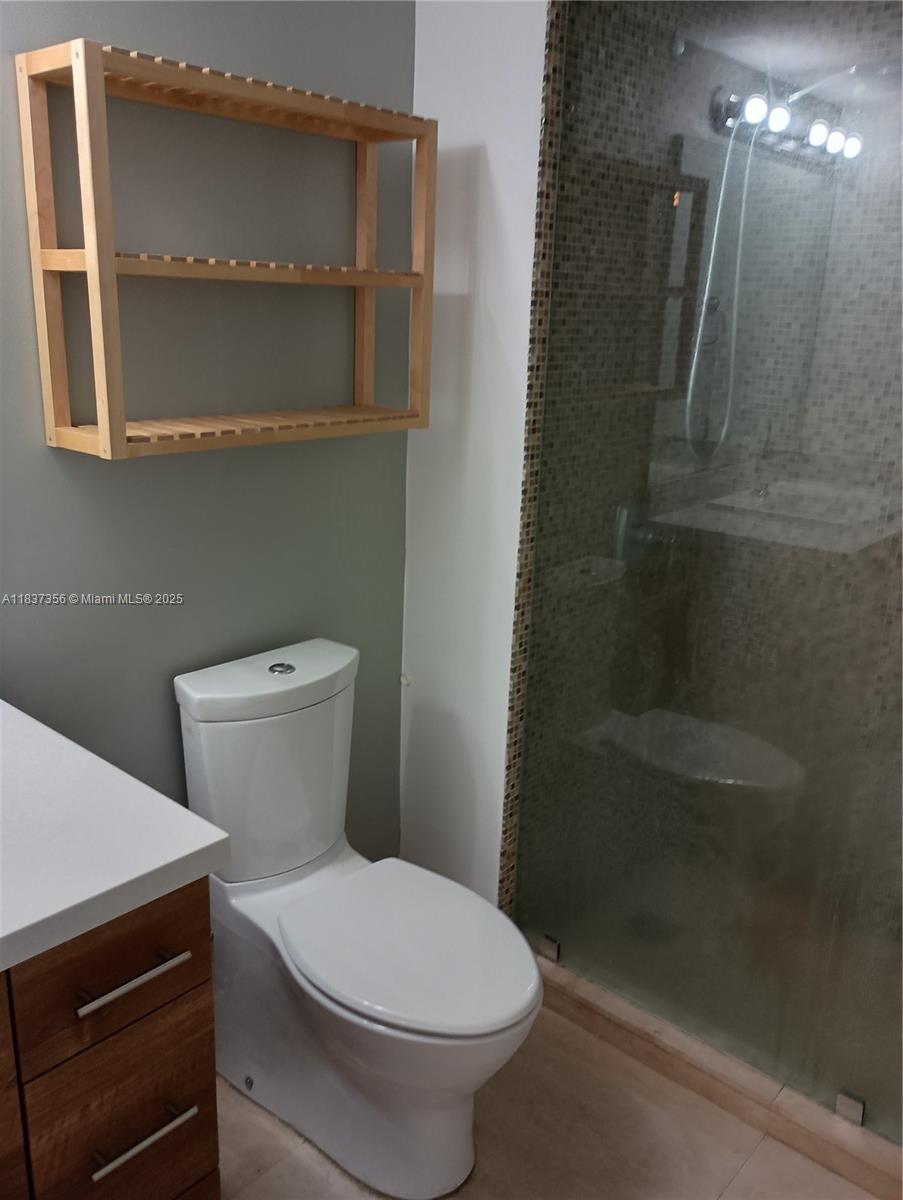 2101 Brickell Ave #2504, Miami FL 33129