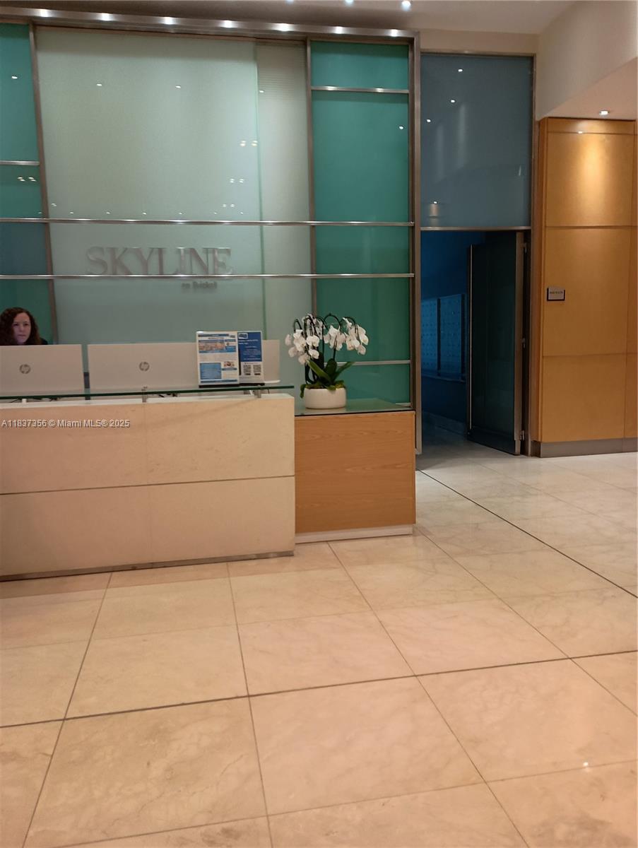 2101 Brickell Ave #2504, Miami FL 33129
