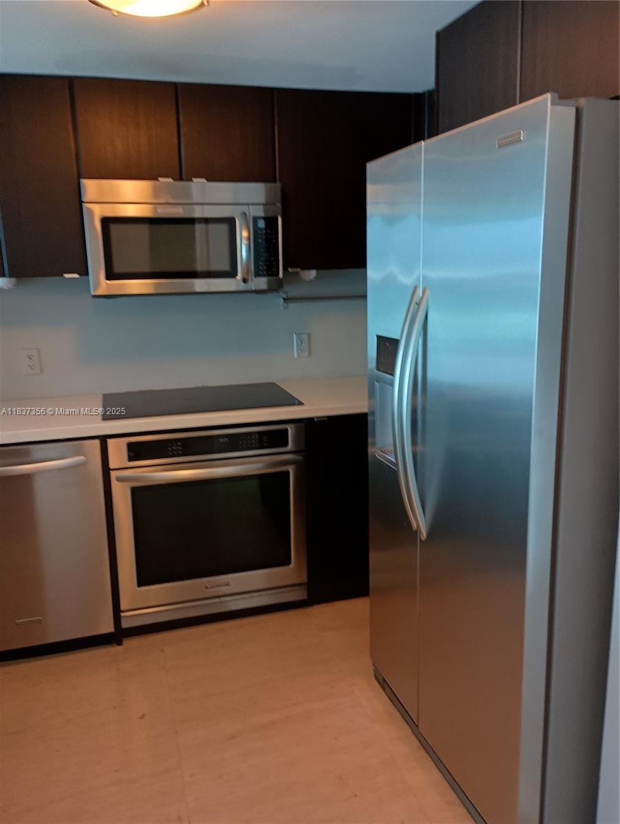 2101 Brickell Ave #2504, Miami FL 33129