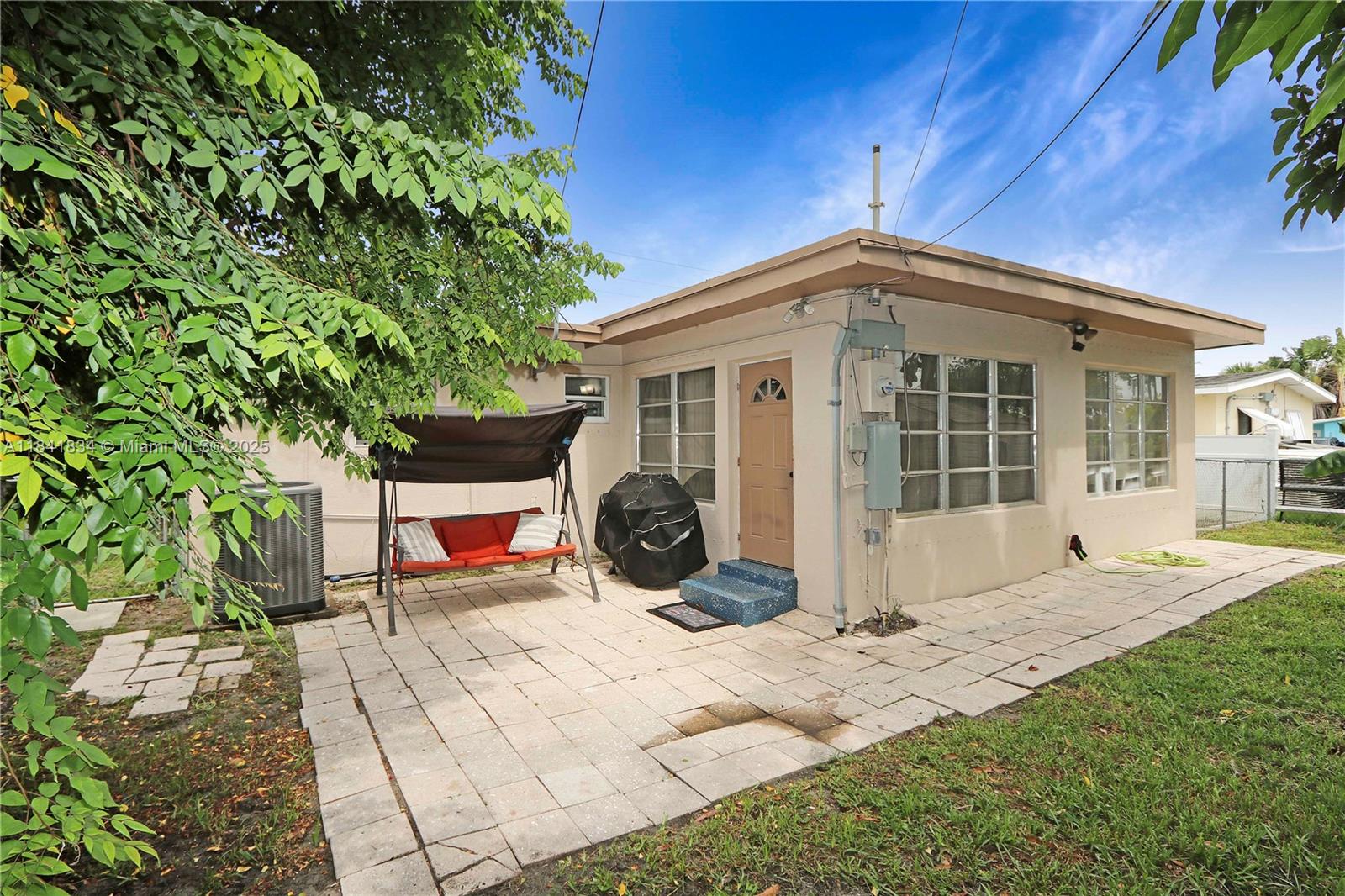 3611 SW 40th Ave, West Park, Florida image 18