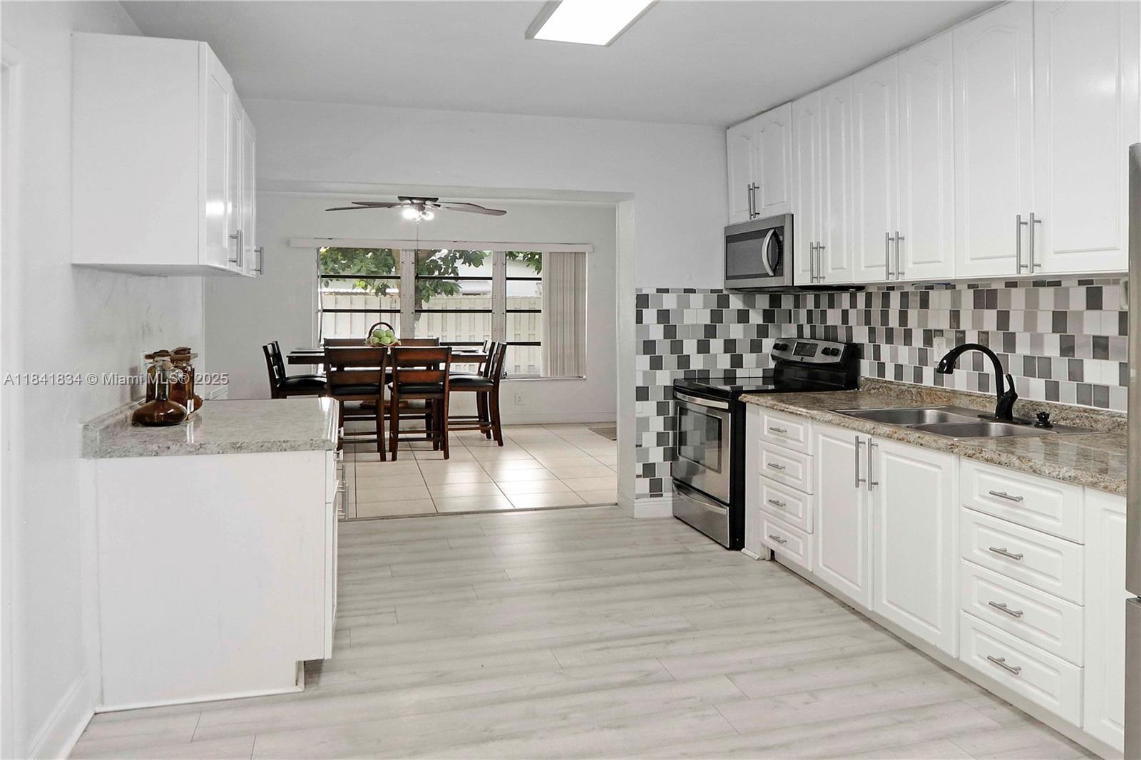 3611 SW 40th Ave, West Park, Florida image 3