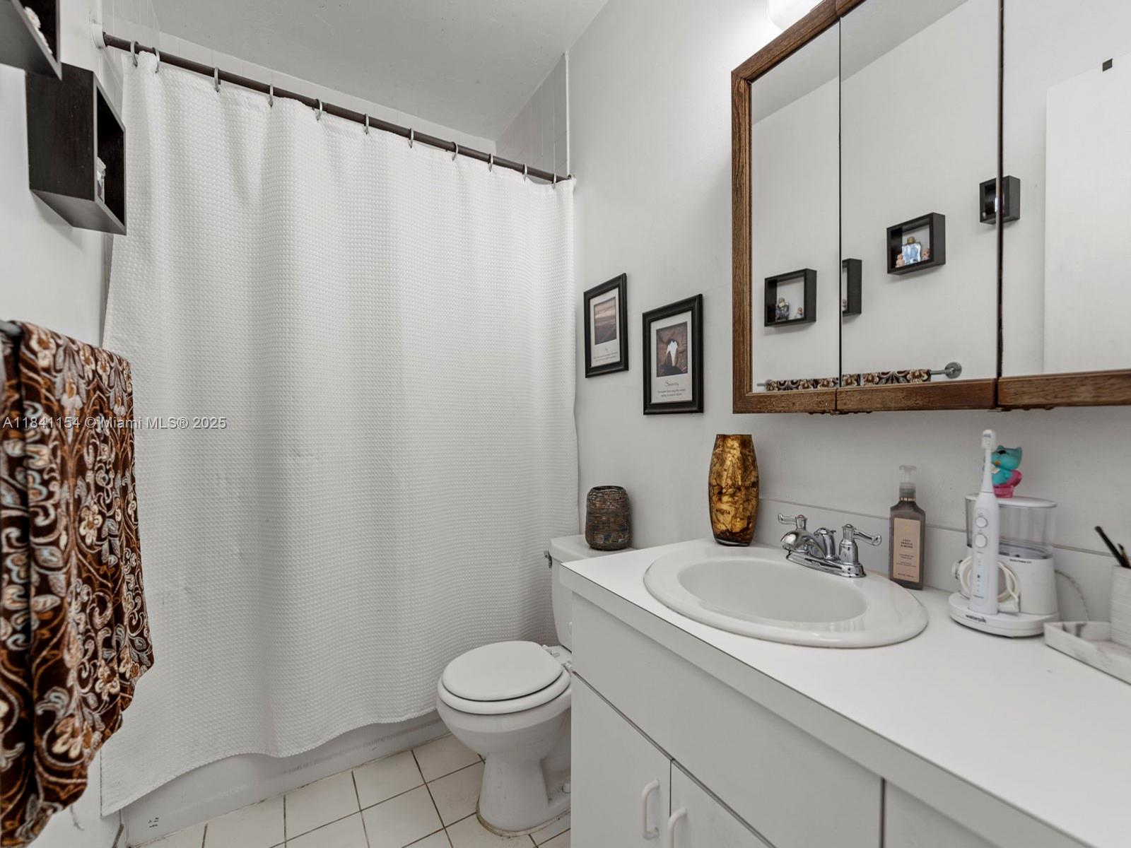 19711 Whispering Pines Rd, Cutler Bay, Florida image 15
