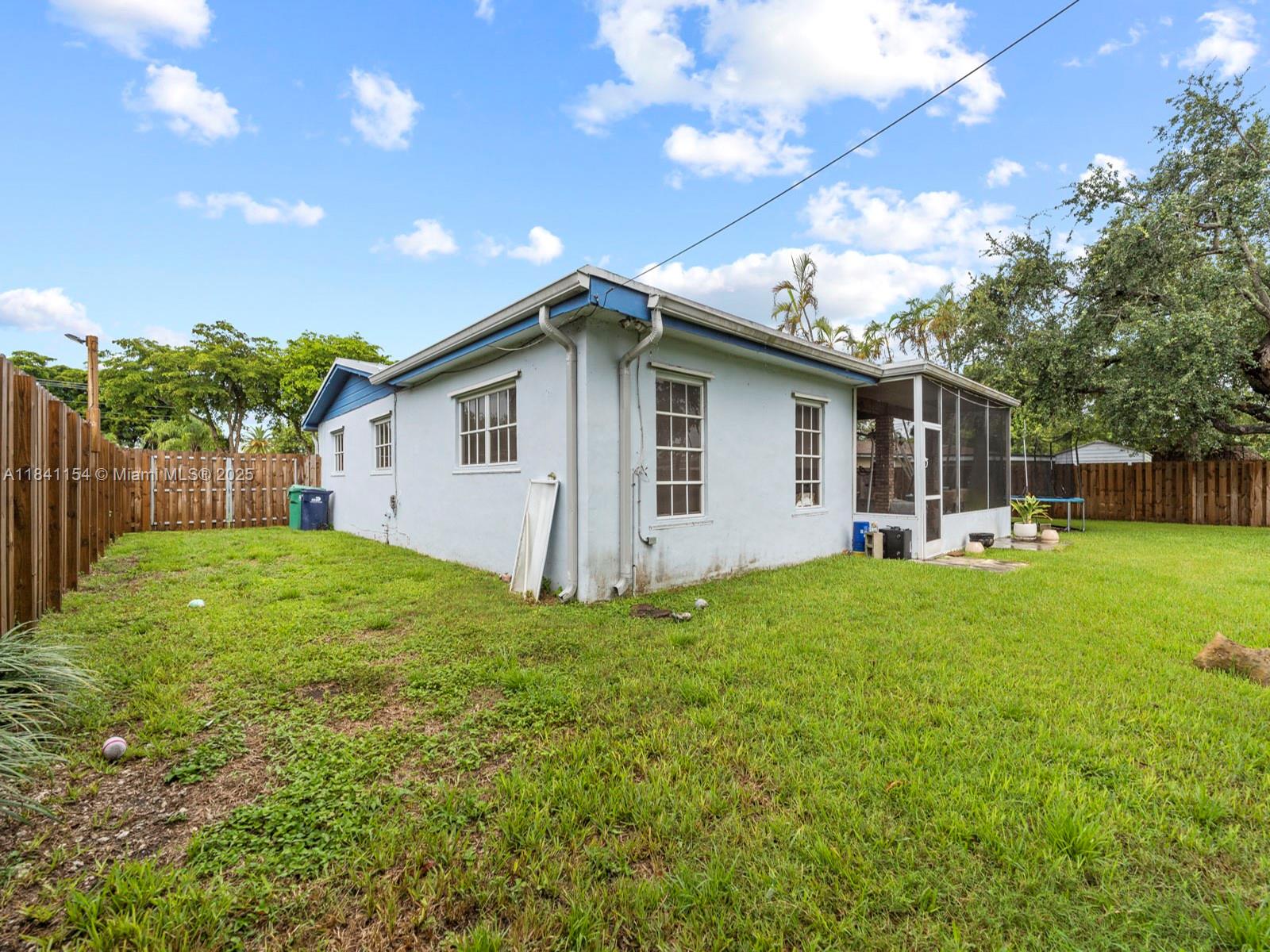19711 Whispering Pines Rd, Cutler Bay, Florida image 30