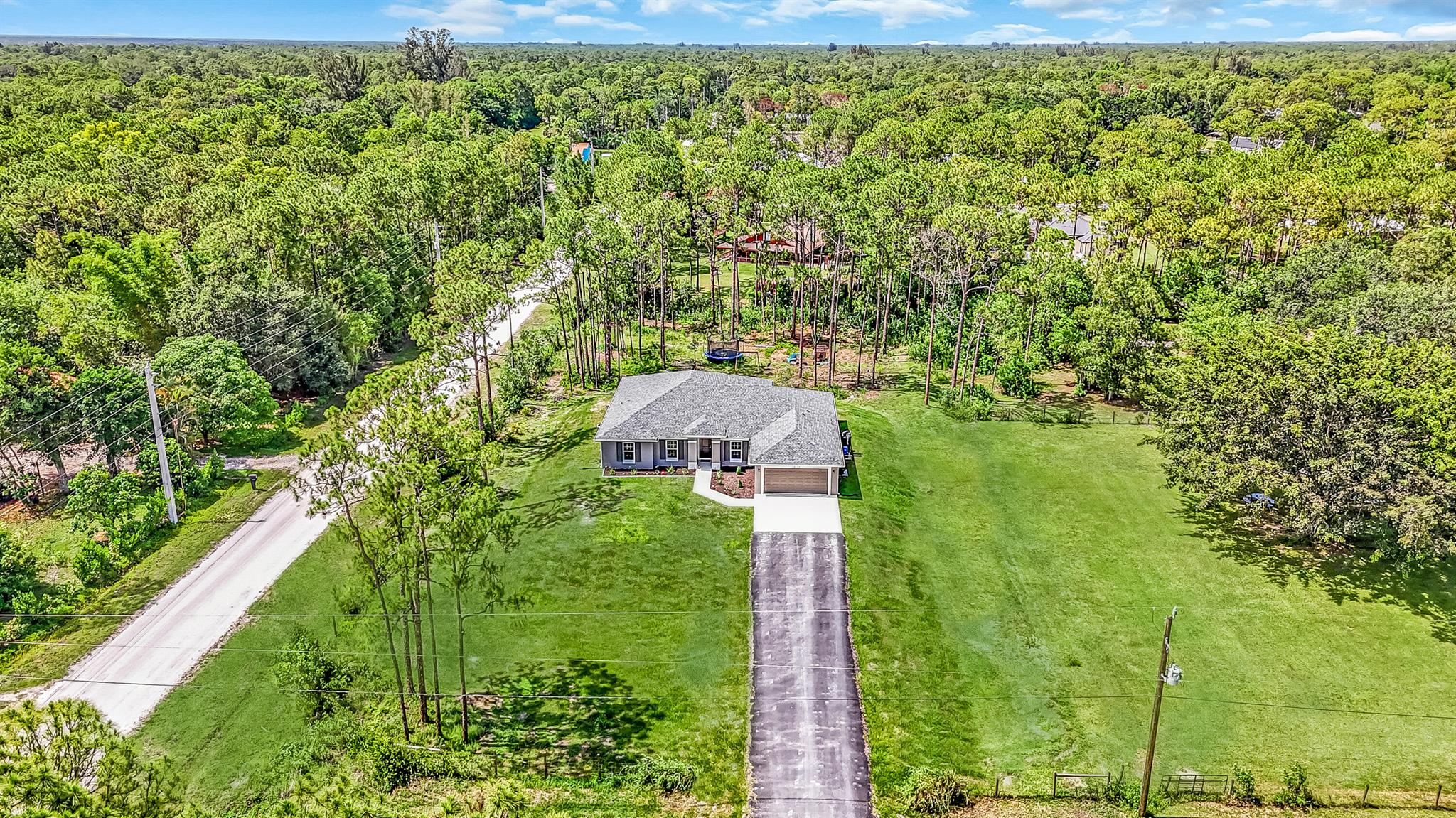 Image to showcase the property located at 12933 152nd Street N