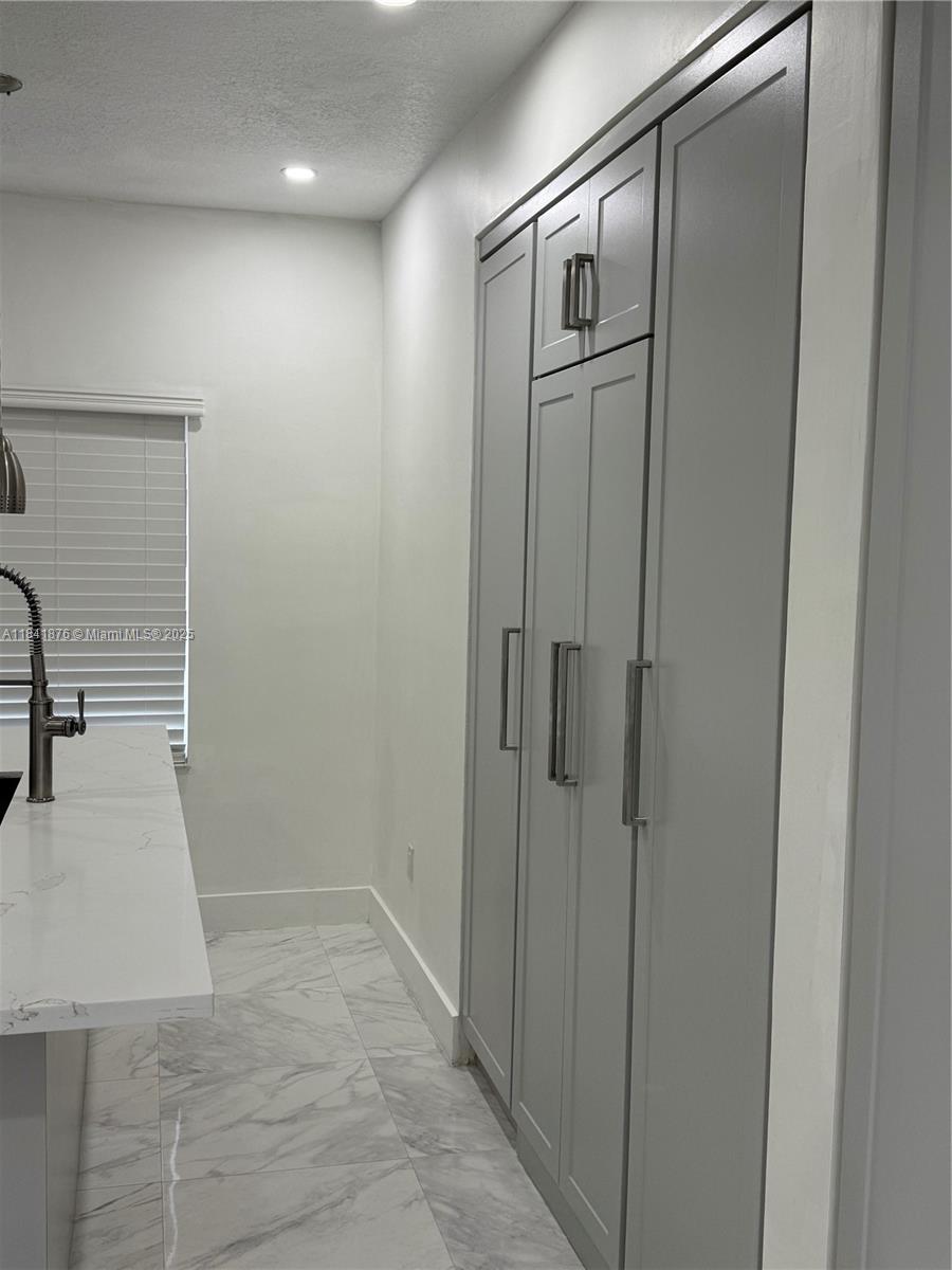 8424 NW 139th Ter #2705, Miami Lakes, Florida image 13