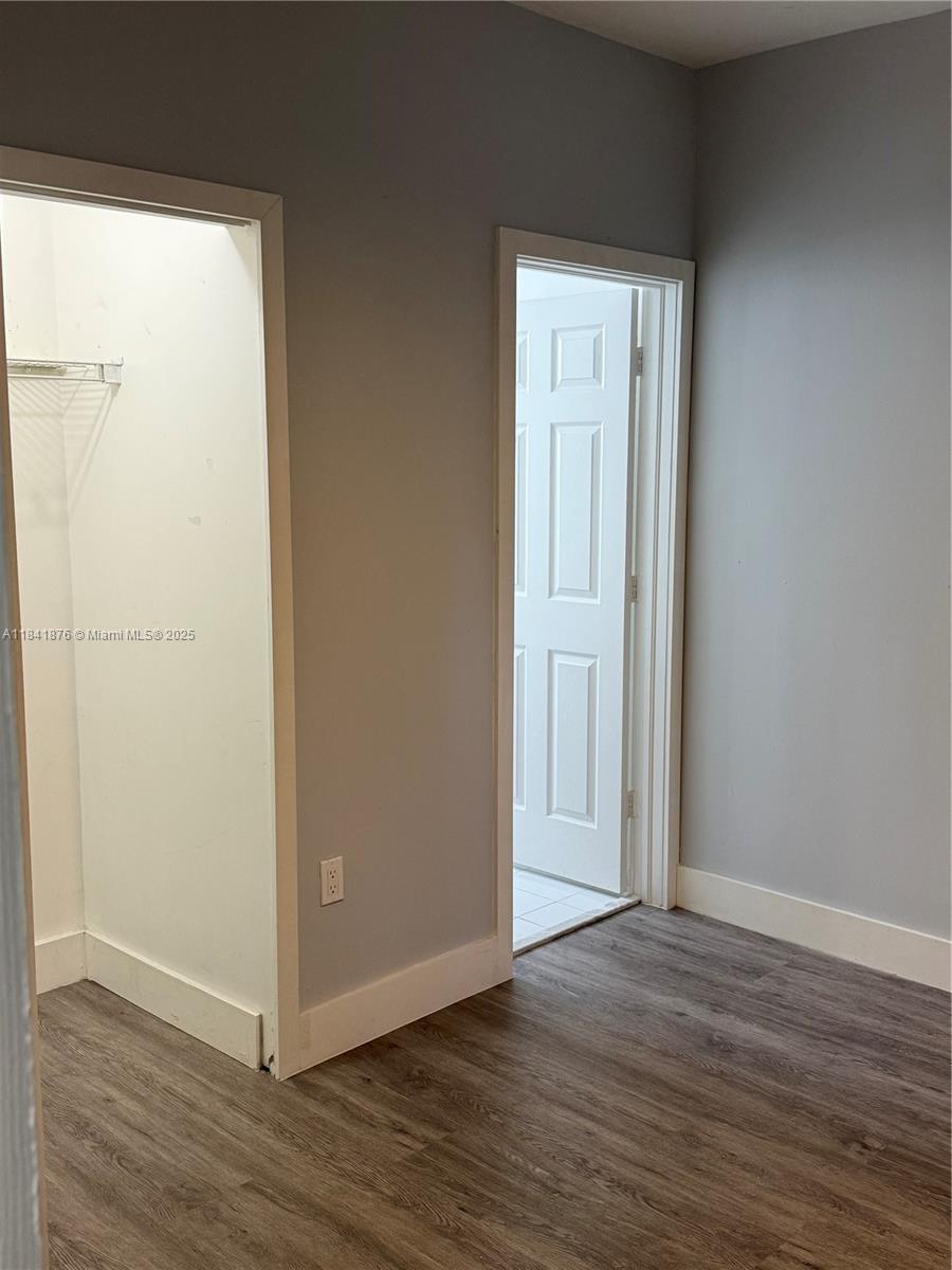 8424 NW 139th Ter #2705, Miami Lakes, Florida image 20