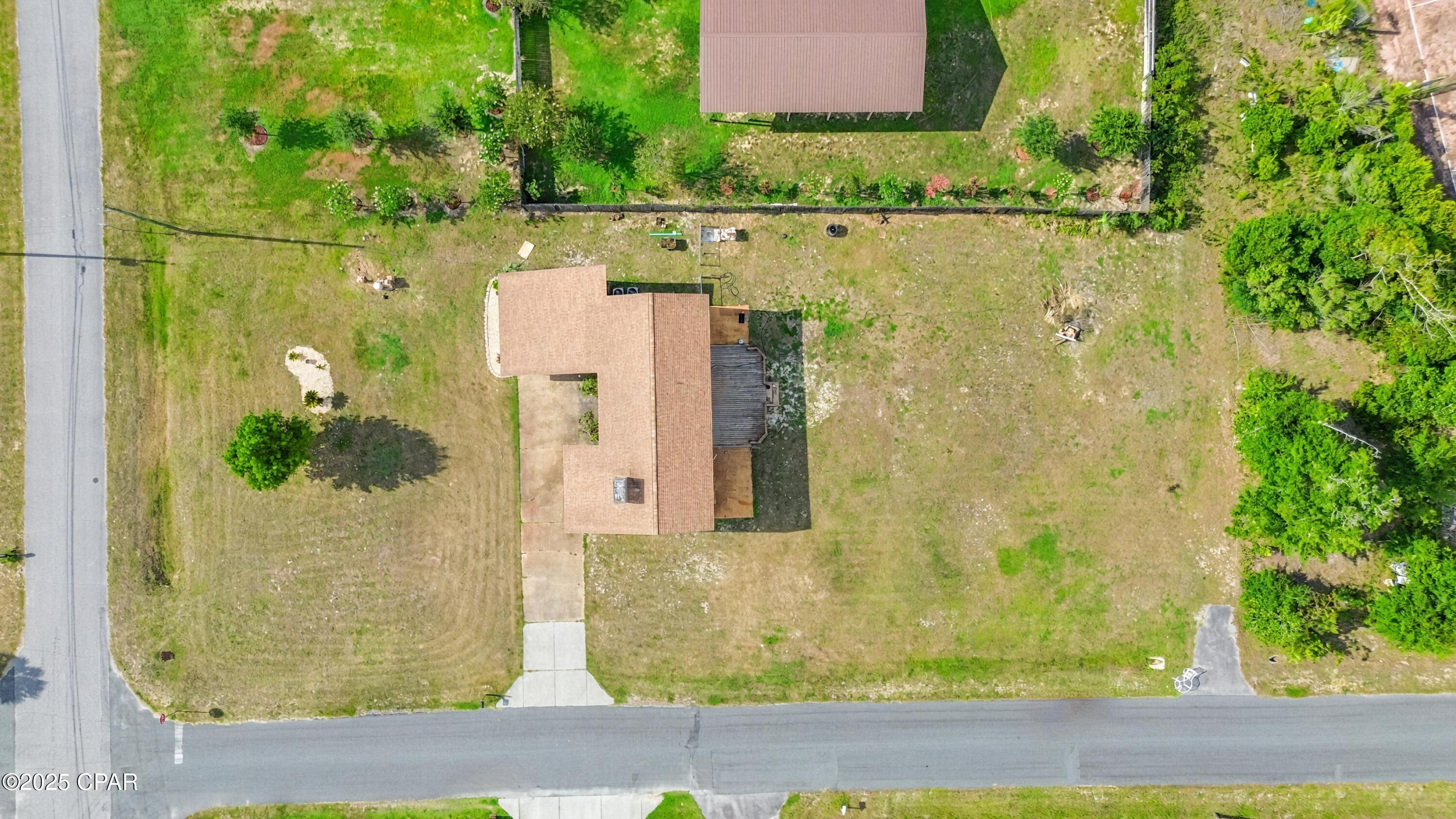 833 W Pierson Drive, Lynn Haven, Florida image 3