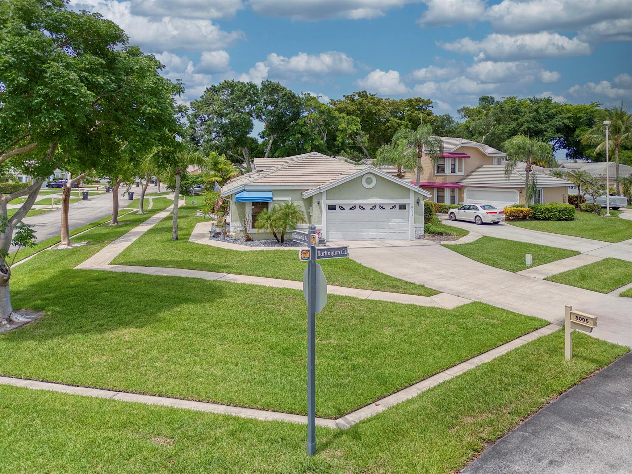 8095 Burlington Court, Lake Worth, Florida 33467