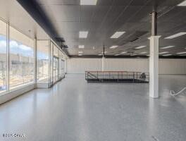 Listing photo id 1 for 551 Harrison Avenue