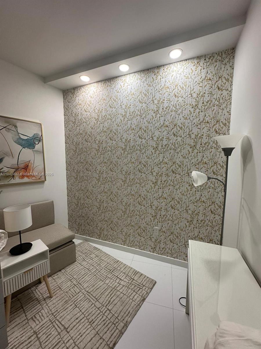 851 NE 1st Ave #2309, Miami FL 33132