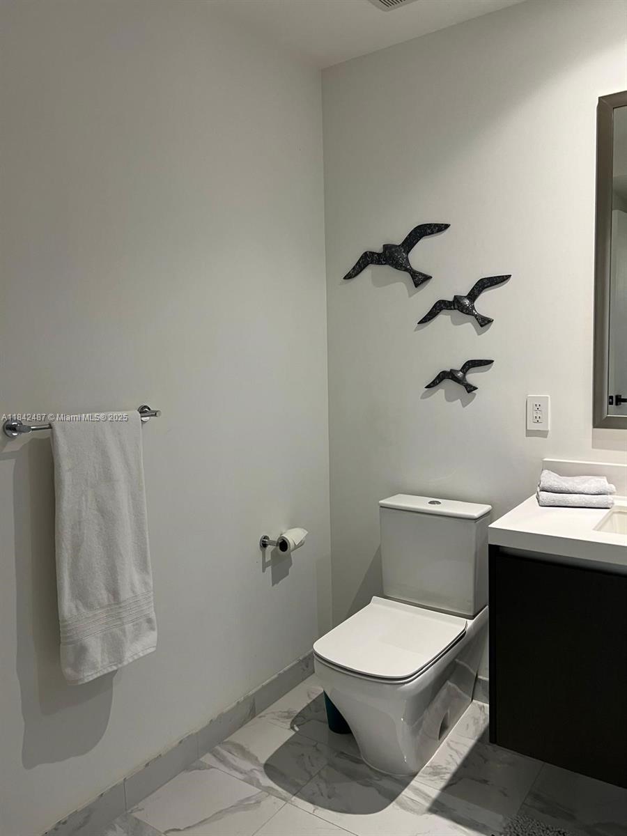 851 NE 1st Ave #2309, Miami FL 33132