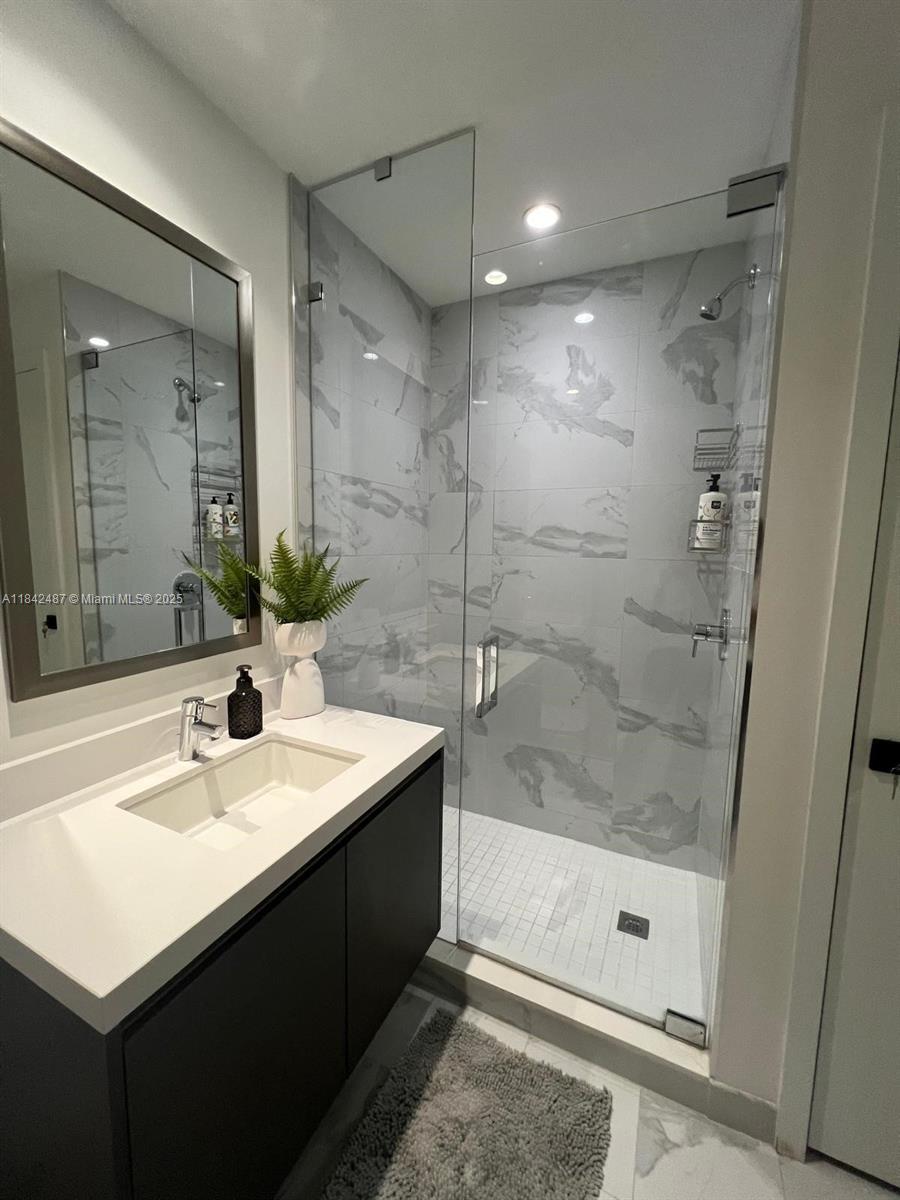 851 NE 1st Ave #2309, Miami FL 33132