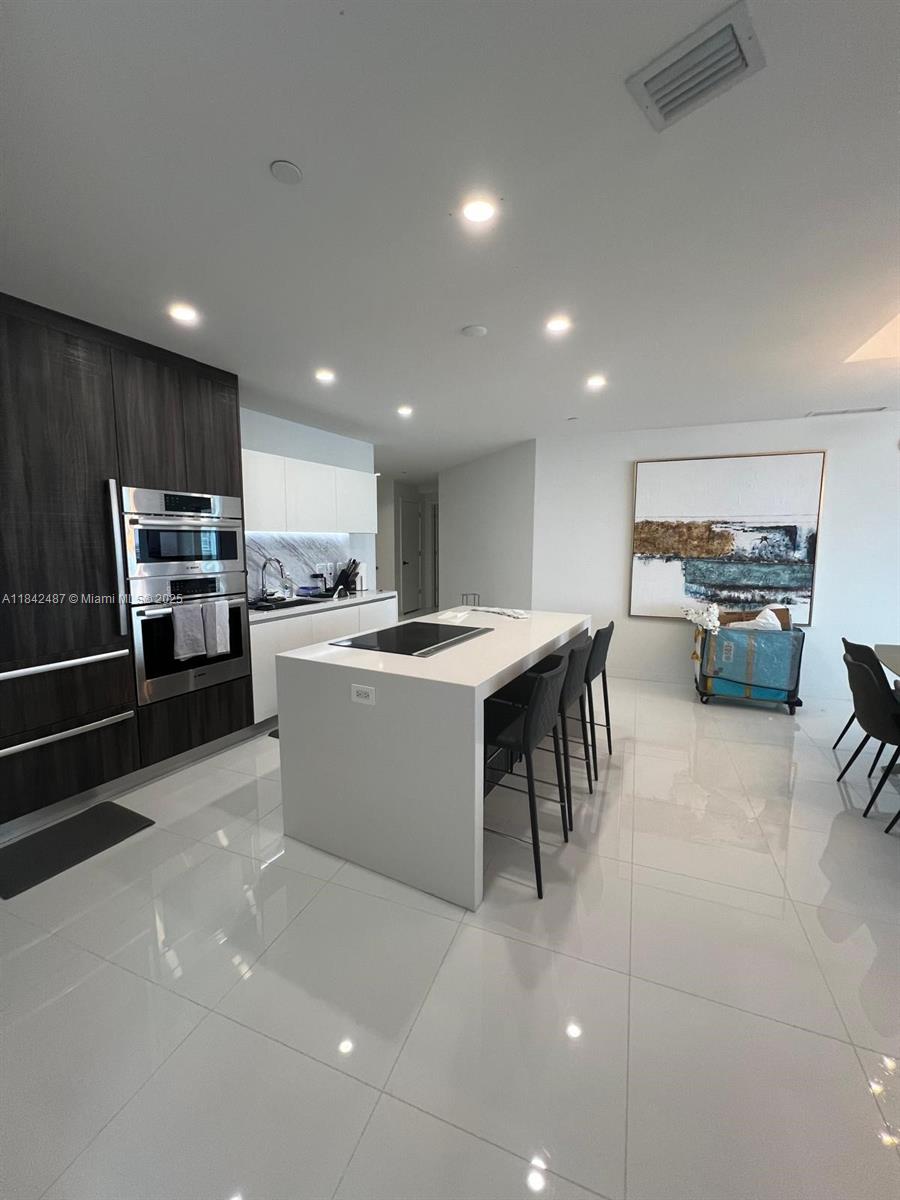 851 NE 1st Ave #2309, Miami FL 33132