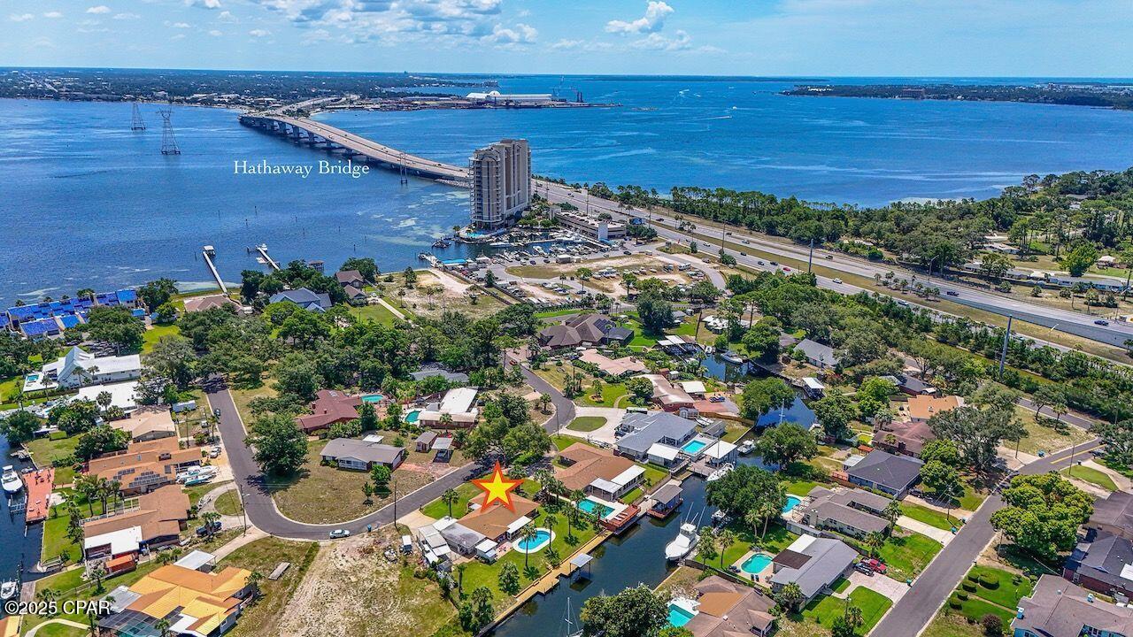 Image 4 For 411 Bayshore Drive